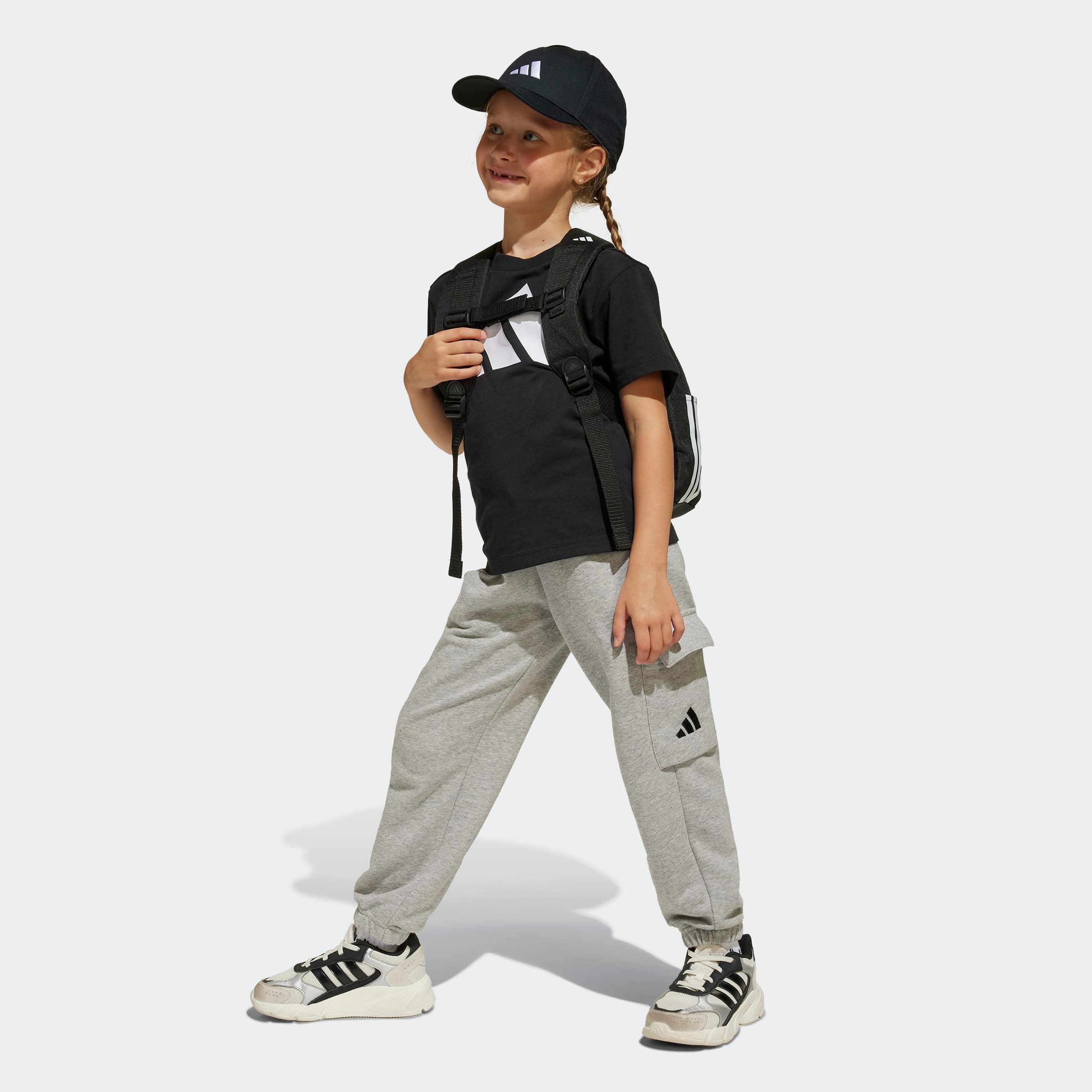 adidas Sportswear T-shirt »ESSENTIALS KIDS« style sportif, manches courtes, en coton