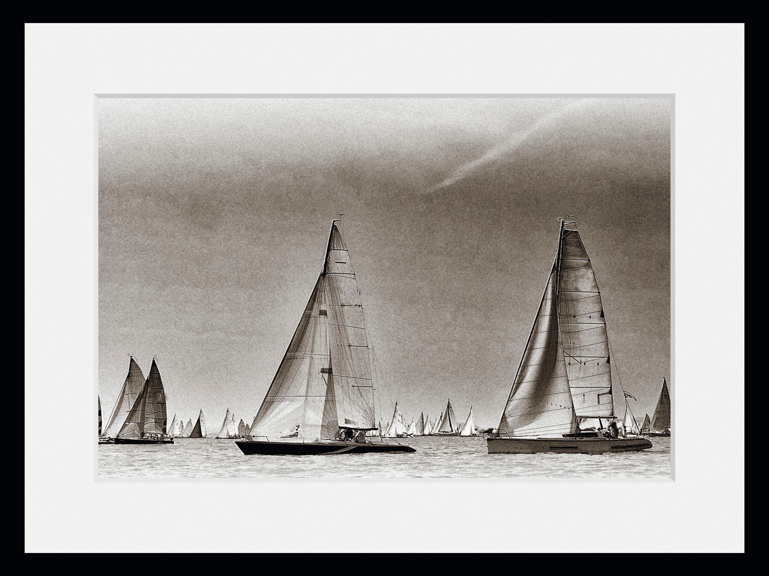 queence Bild »Jonah« Schiffe | Schwarz-Weiss | historische Ereignisse 1 Stk. tlg. HD Premium Poster-Druck inkl. Holzrahmen