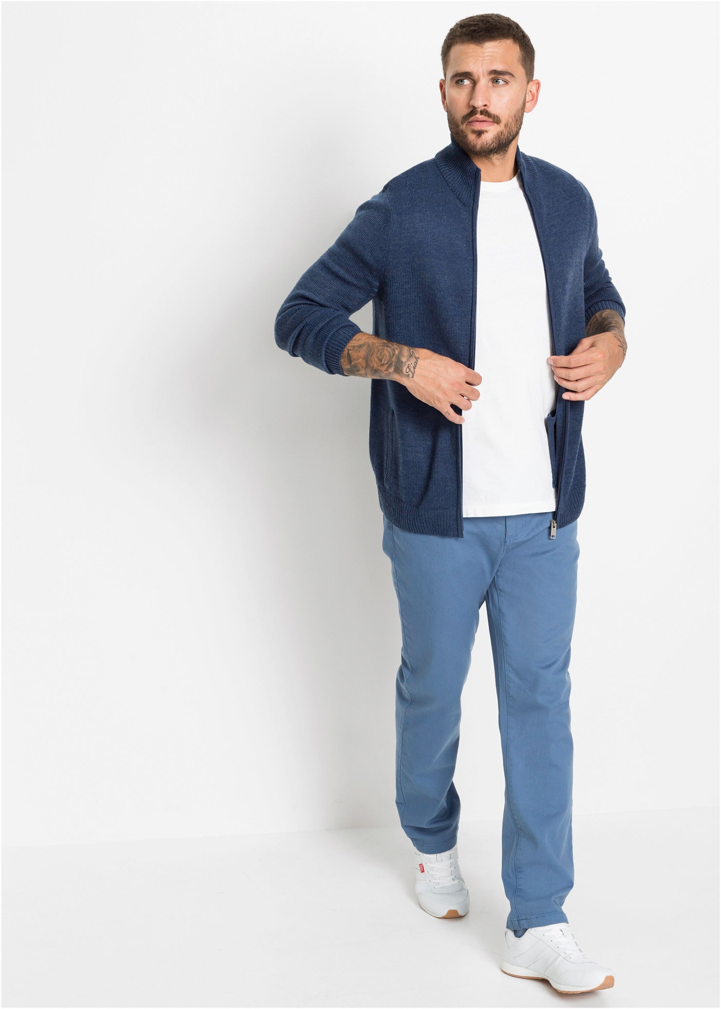 bonprix Strickjacke »Feinstrickjacke«, mit Stehkragen, Regular Fit
