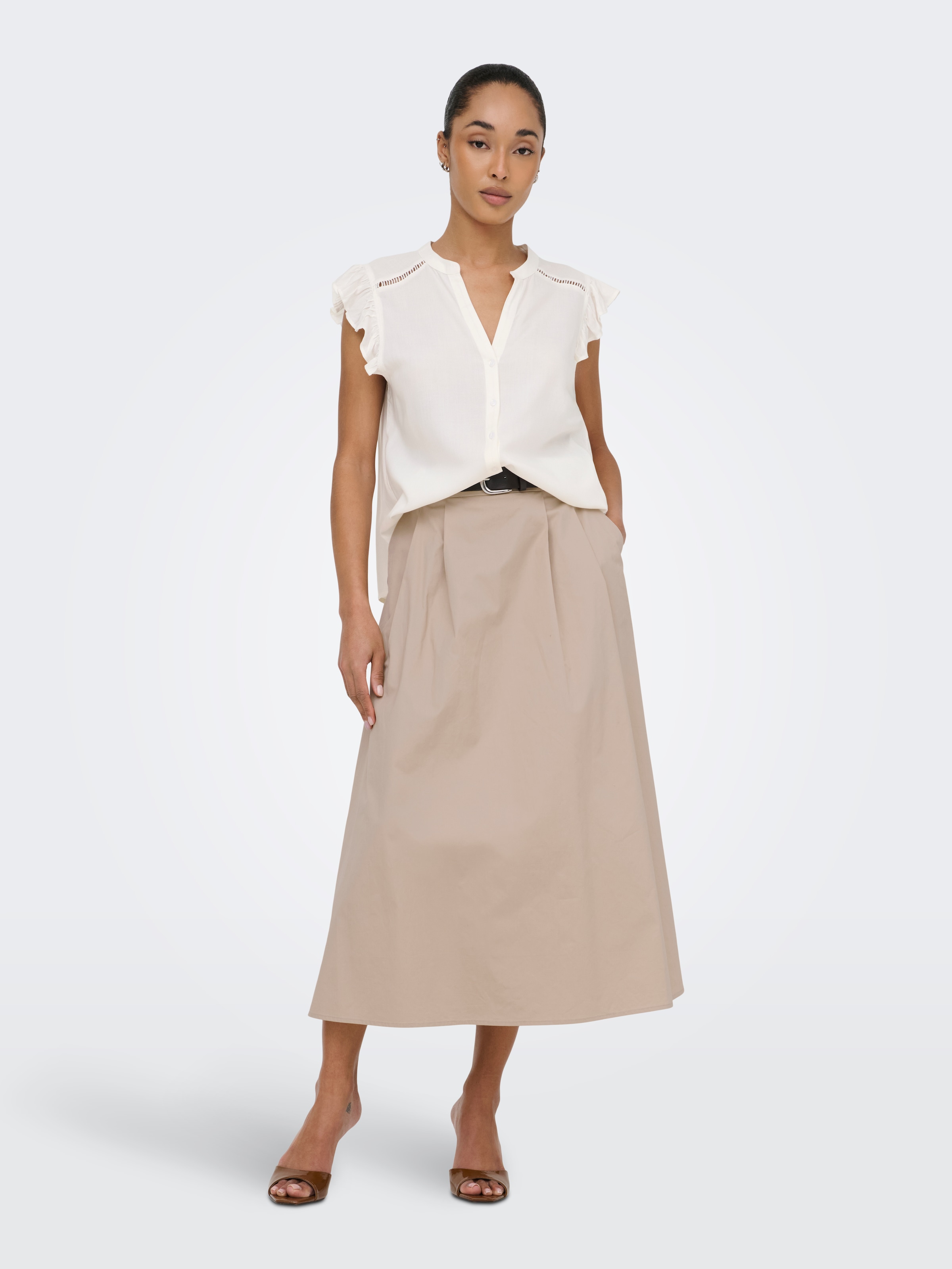 ONLY Blouse à manches courtes »ONLROSELLA LIFE CAPSLEEVE SHIRT WVN NOOS« viscose, coupe regular