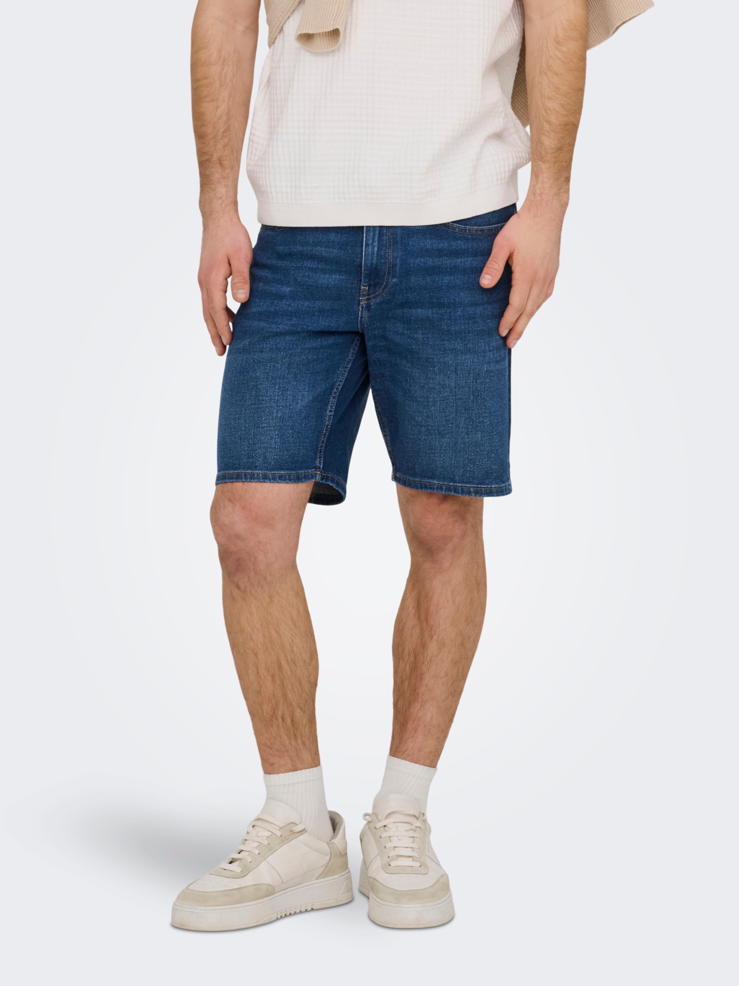 Image of ONLY & SONS Shorts "ONSWEFT BOX PIM DNM SHORTS VD"