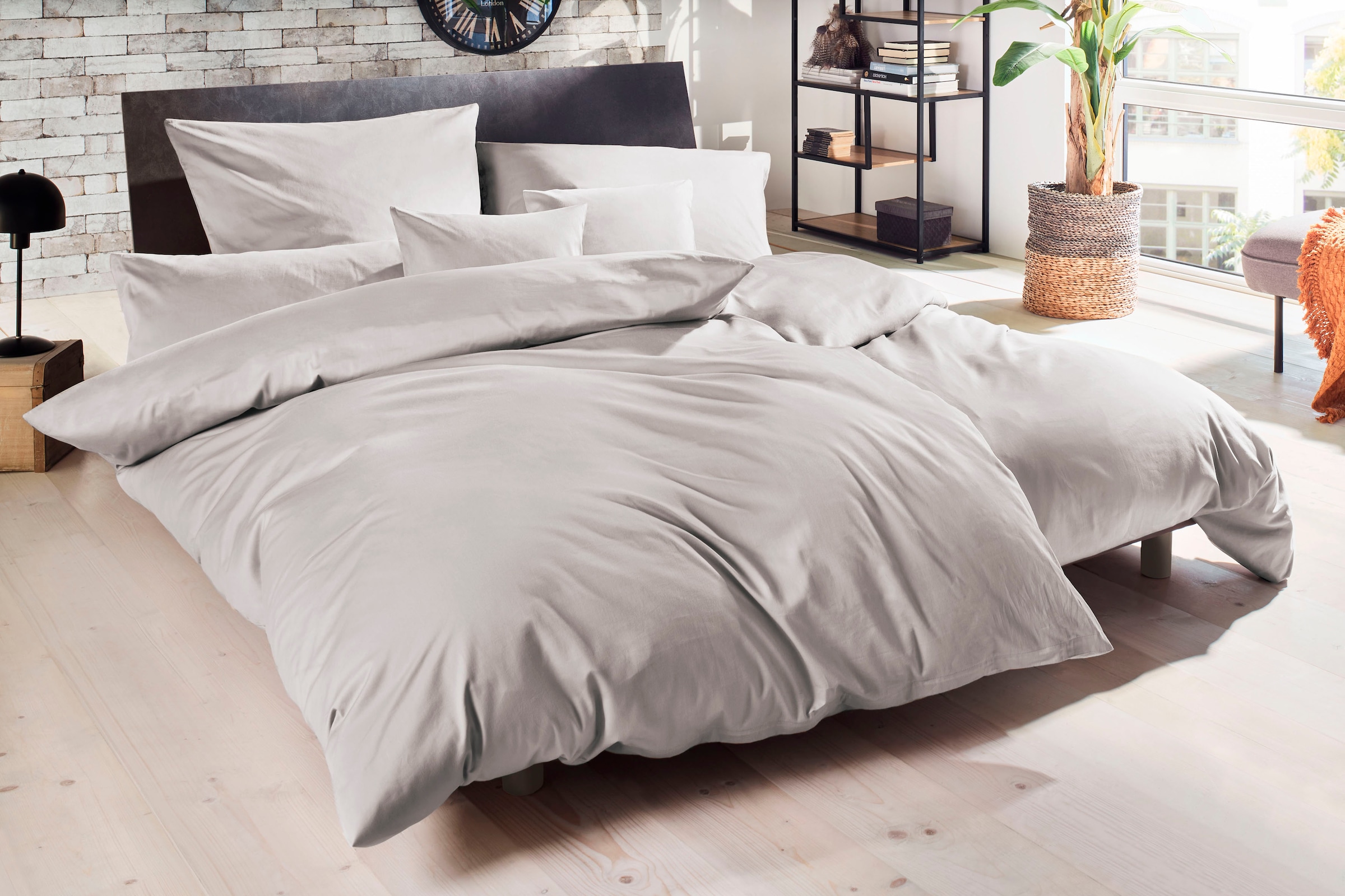 Image of Primera Bettwäsche "Uni Luxus-Satin in Gr. 135x200, 155x220 oder 200x200 cm" 2 Stk. Bettwäsche aus Baumwolle, unifarbene Bettwäsche mit Reissverschluss