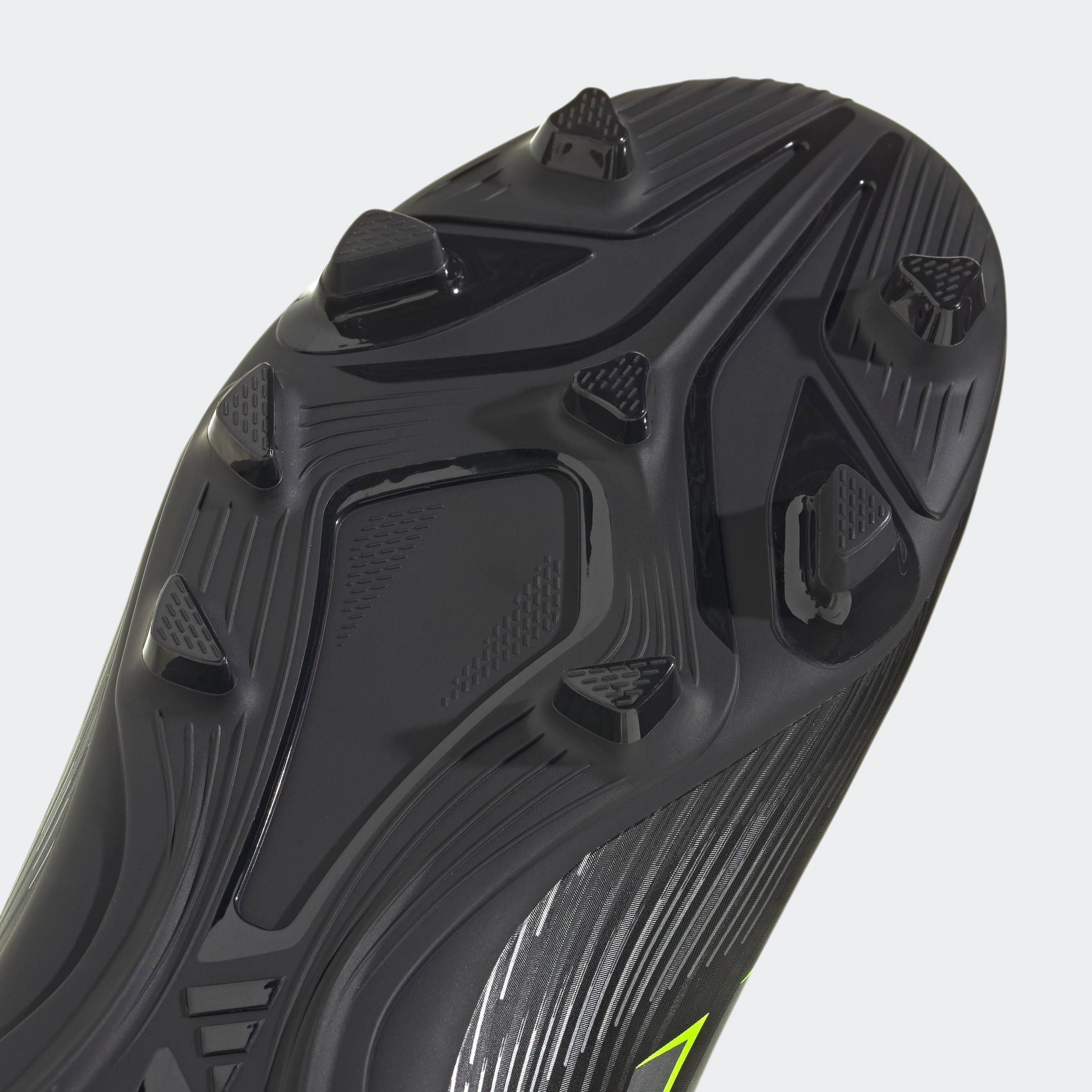adidas Performance Fussballschuh »F50 CLUB KLETTVERSCHLUSS KUNSTRASEN NEUERER GENERATION, HART- UND ASCH«, geeignet für Rasen- und Kunstrasenplätze
