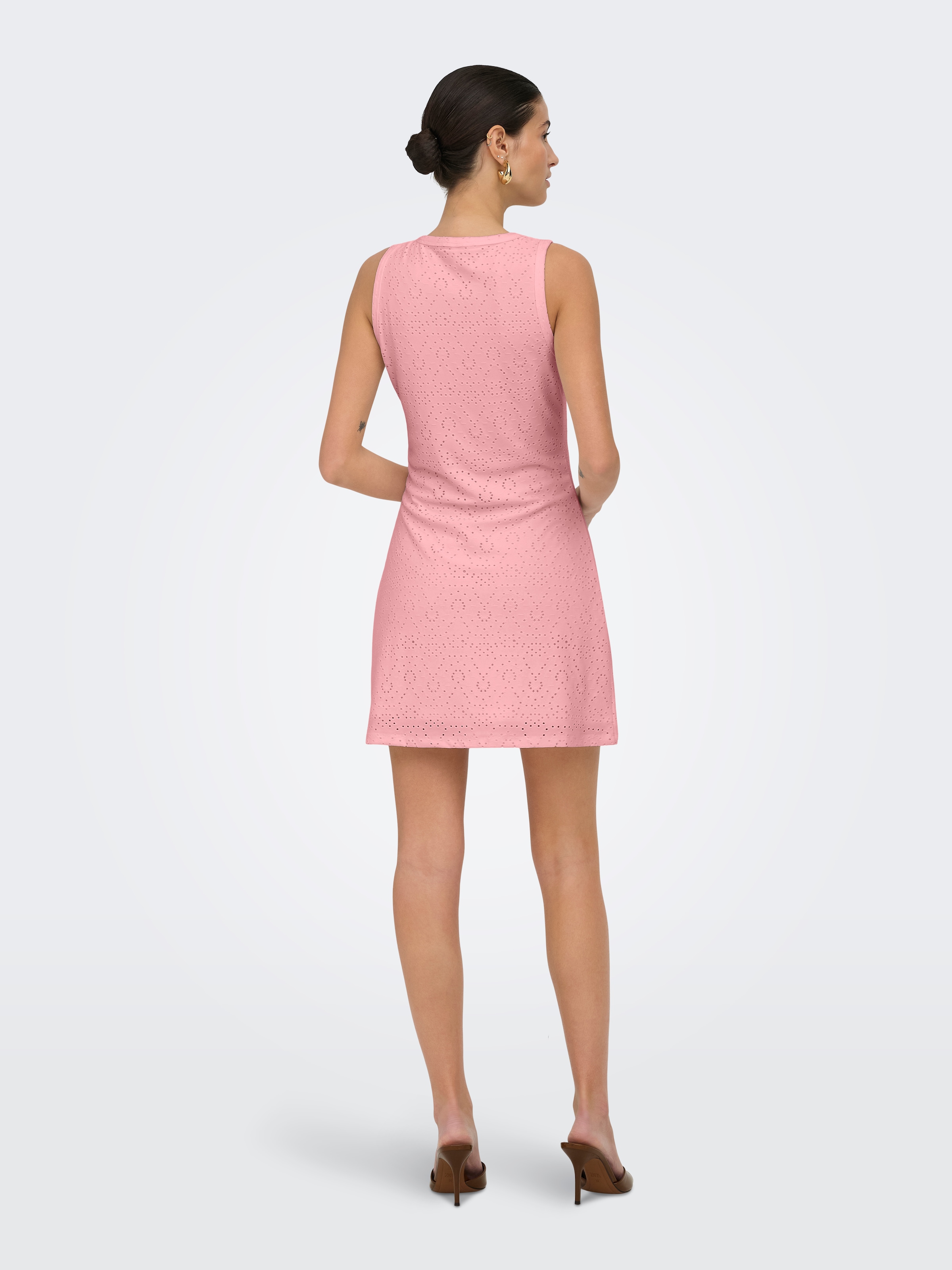 ONLY Spitzenkleid »ONLSMILLA S/L V-NECK DRESS JRS« Materialmix, regular fit, V-Ausschnitt