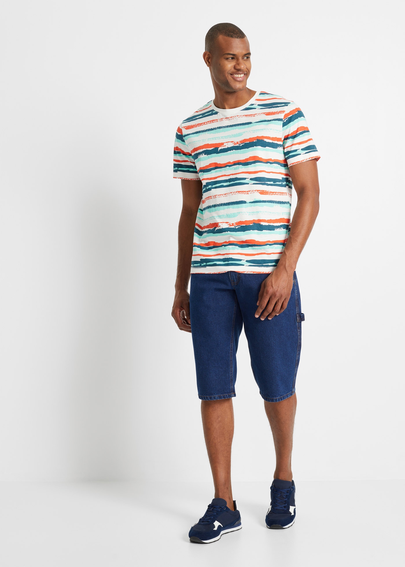 bonprix T-shirt coupe régulière, manches courtes, rayures multicolores, en coton