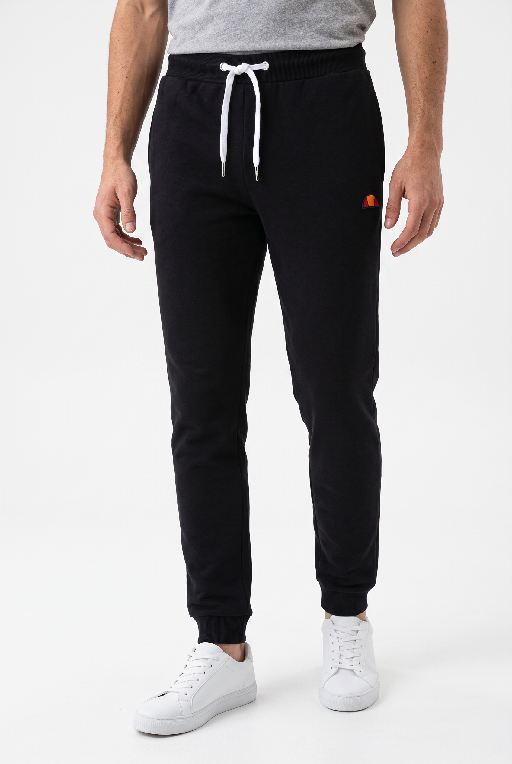 Image of Ellesse Jogginghose "ISLINGTON JOG PANT" mit elastischem Bund und Kordelzug, in schmaler Passform