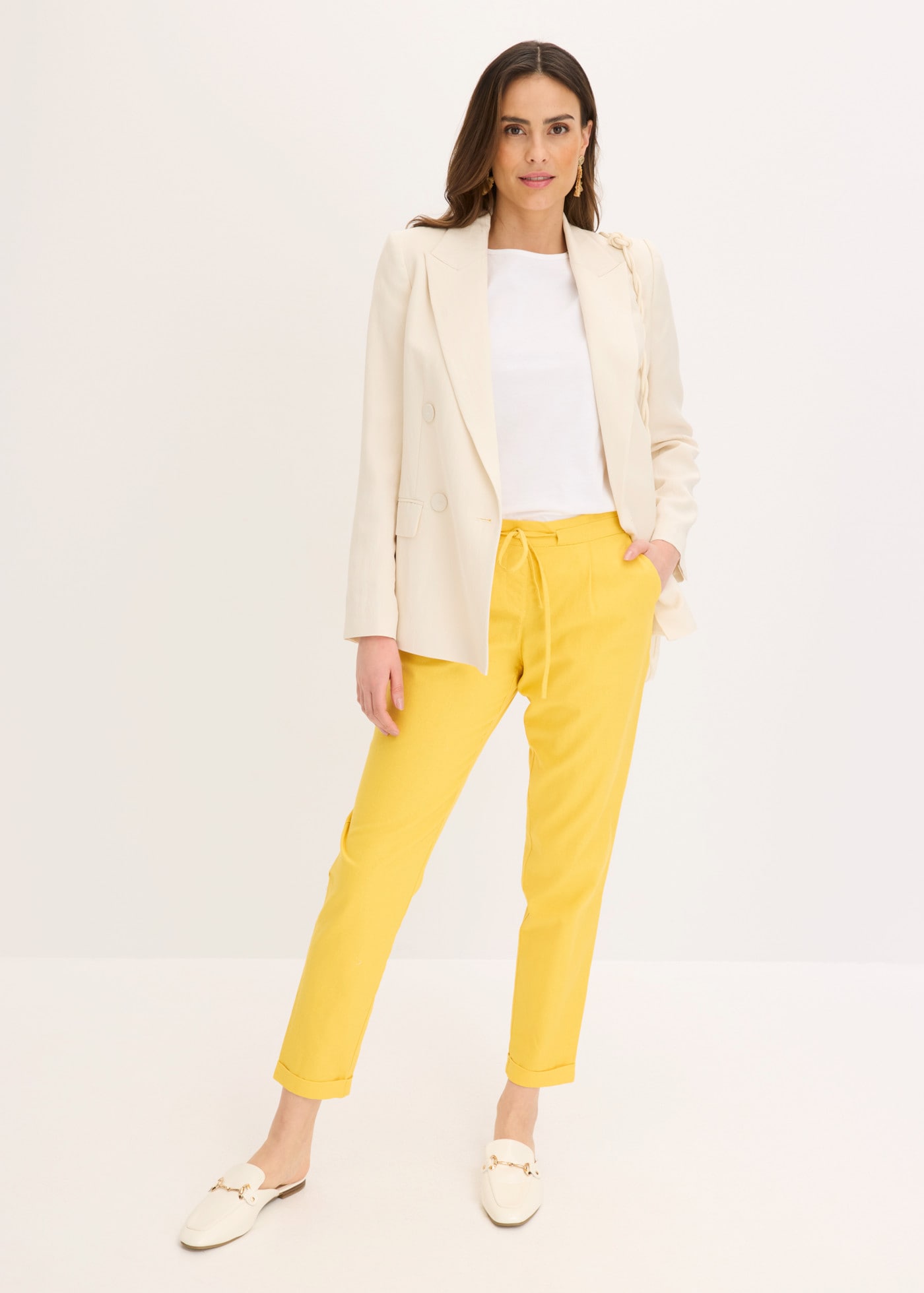 bonprix Pantalon en lin »Leinenhose«  en lin et coton, coupe Regular Fit, avec ceinture élastique