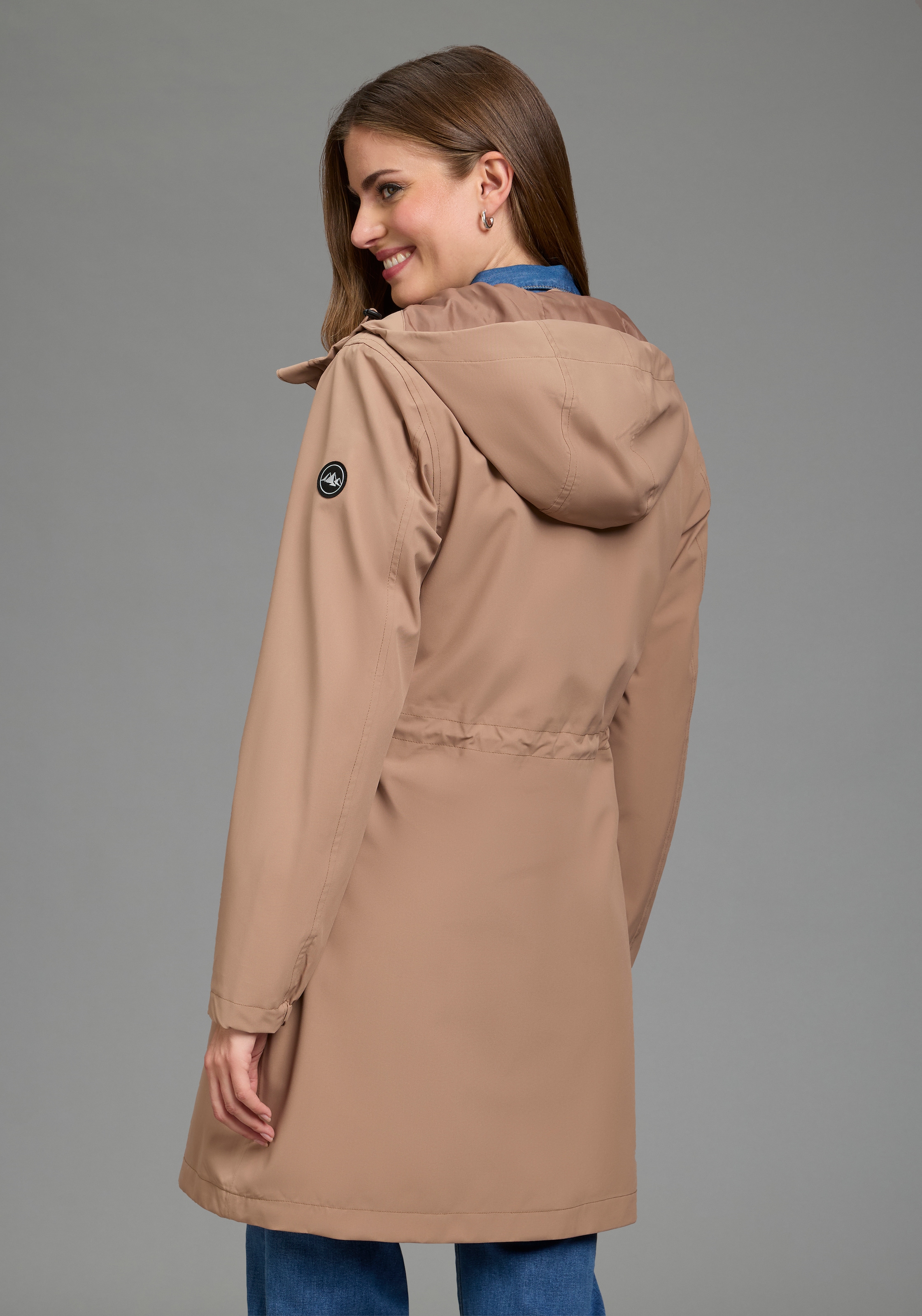 Polarino Funktionsjacke mit Kapuze leicht & flexibel, für Regenwetter geeignet, wasserdicht, atmungsaktiv