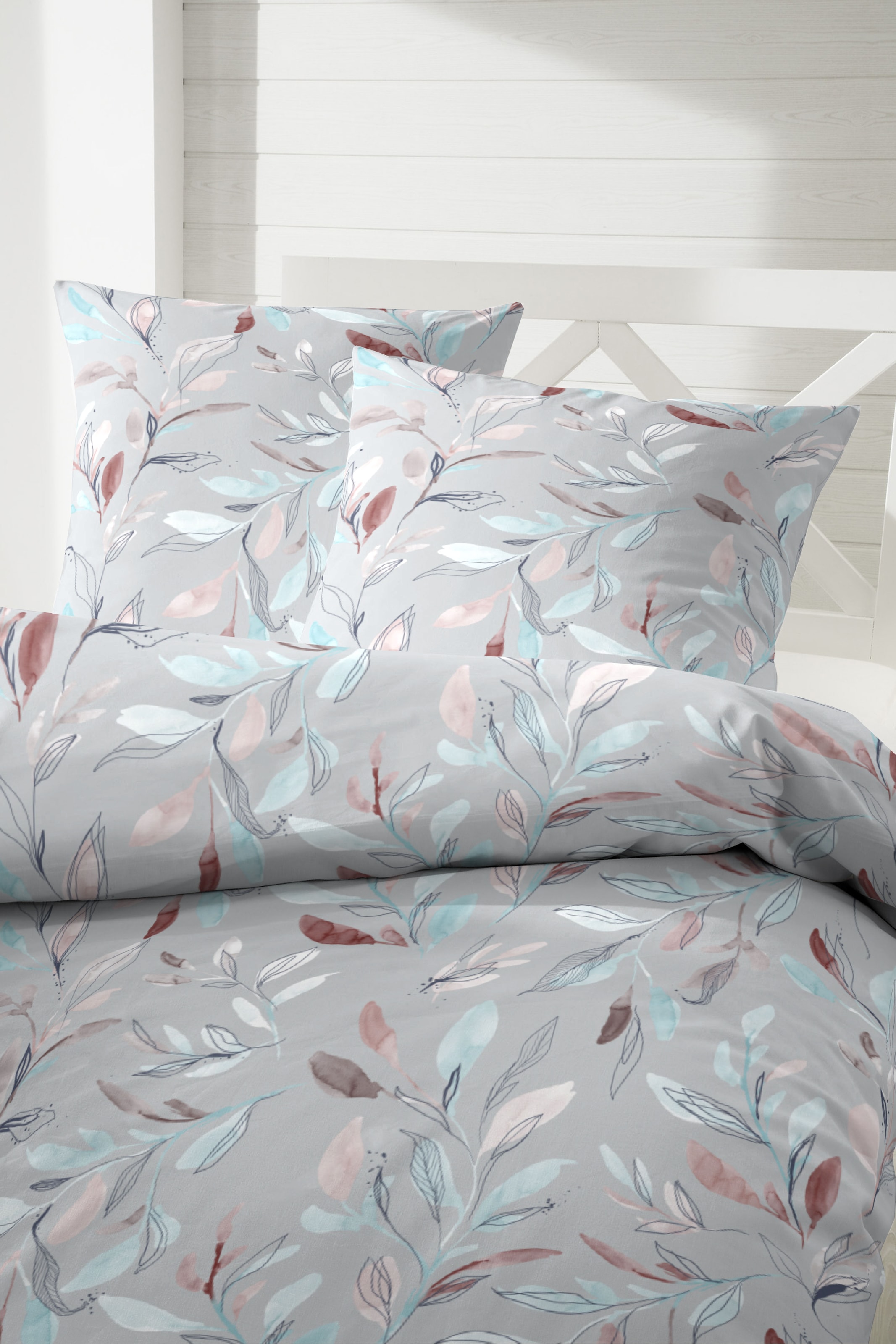 Primera Bettwäsche »Edelflanell Bettwäsche "Leavery"«, Mit abstrakt-floralen Motiven