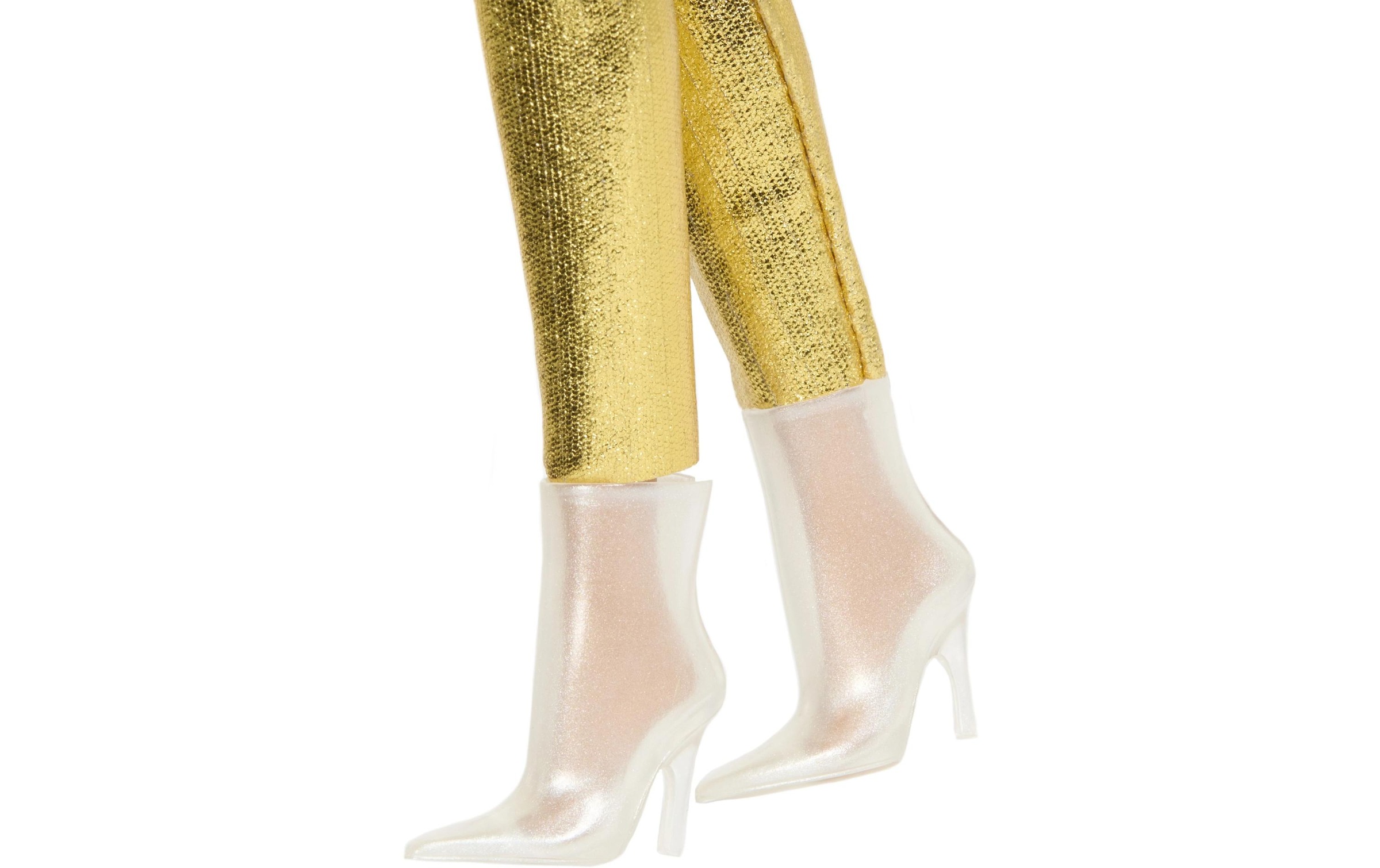 Barbie Anziehpuppe »Goldfarbenen Dreams«