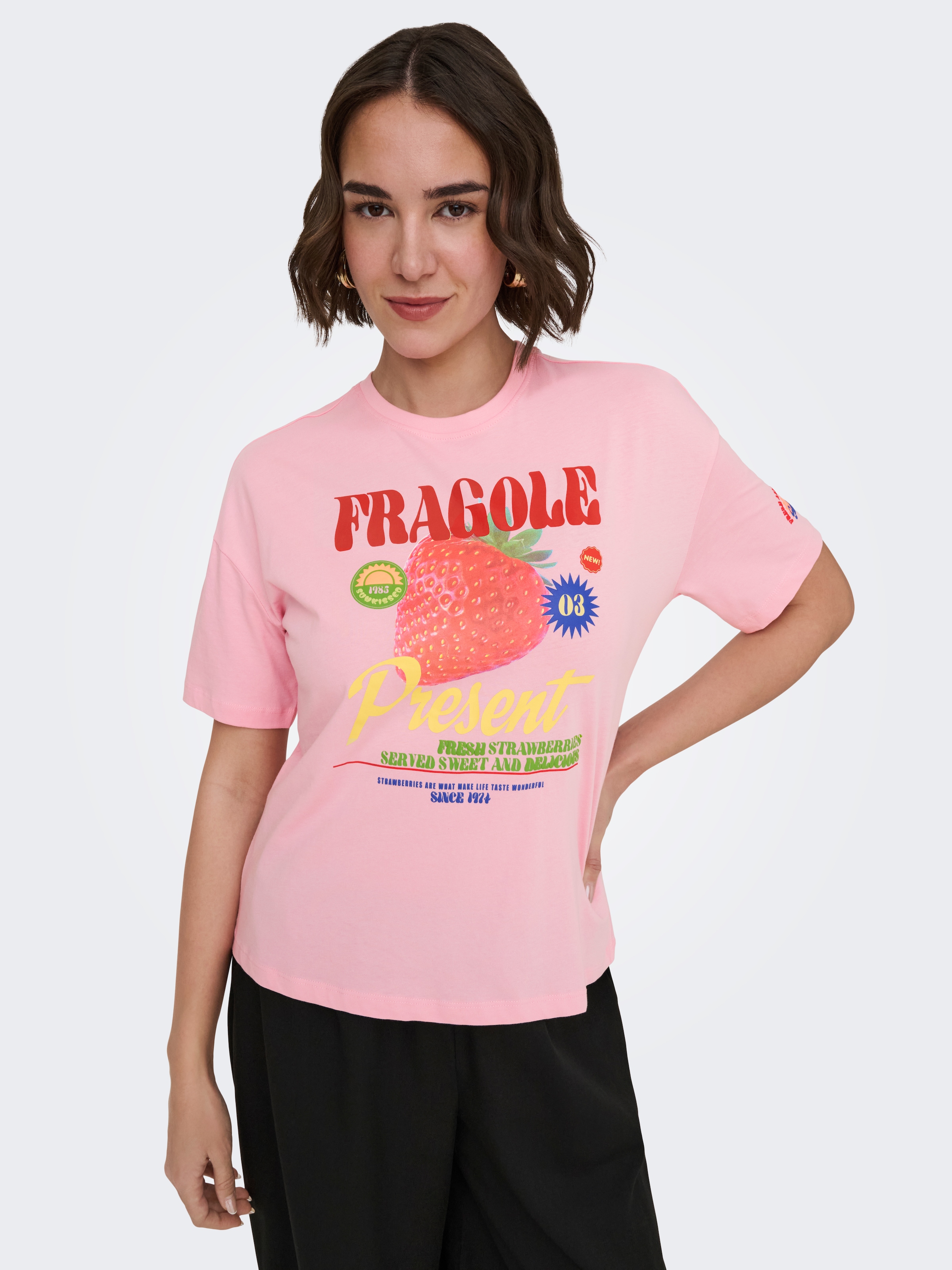 ONLY Kurzarmshirt »ONLBOLETTE LIFE S/S TOP BOX CC JRS« mit auffälligem Print