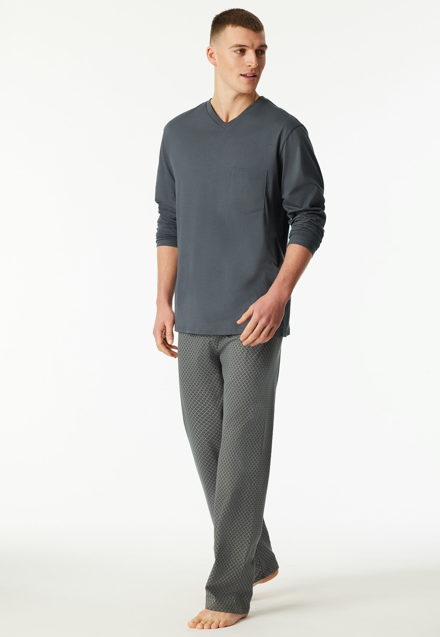 Image of Schiesser Pyjama "Comfort Essentials" 0, 2 tlg. mit V-Ausschnitt und aufgesetzter Brusttasche