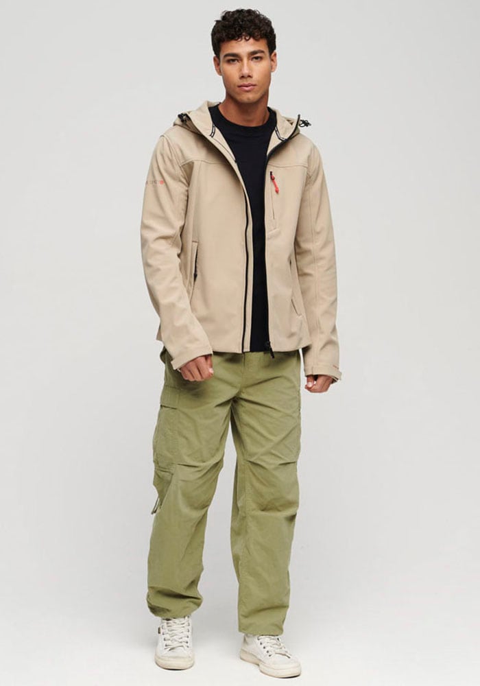 Superdry Softshelljacke »HOODED SOFT SHELL JACKET«, mit Kapuze