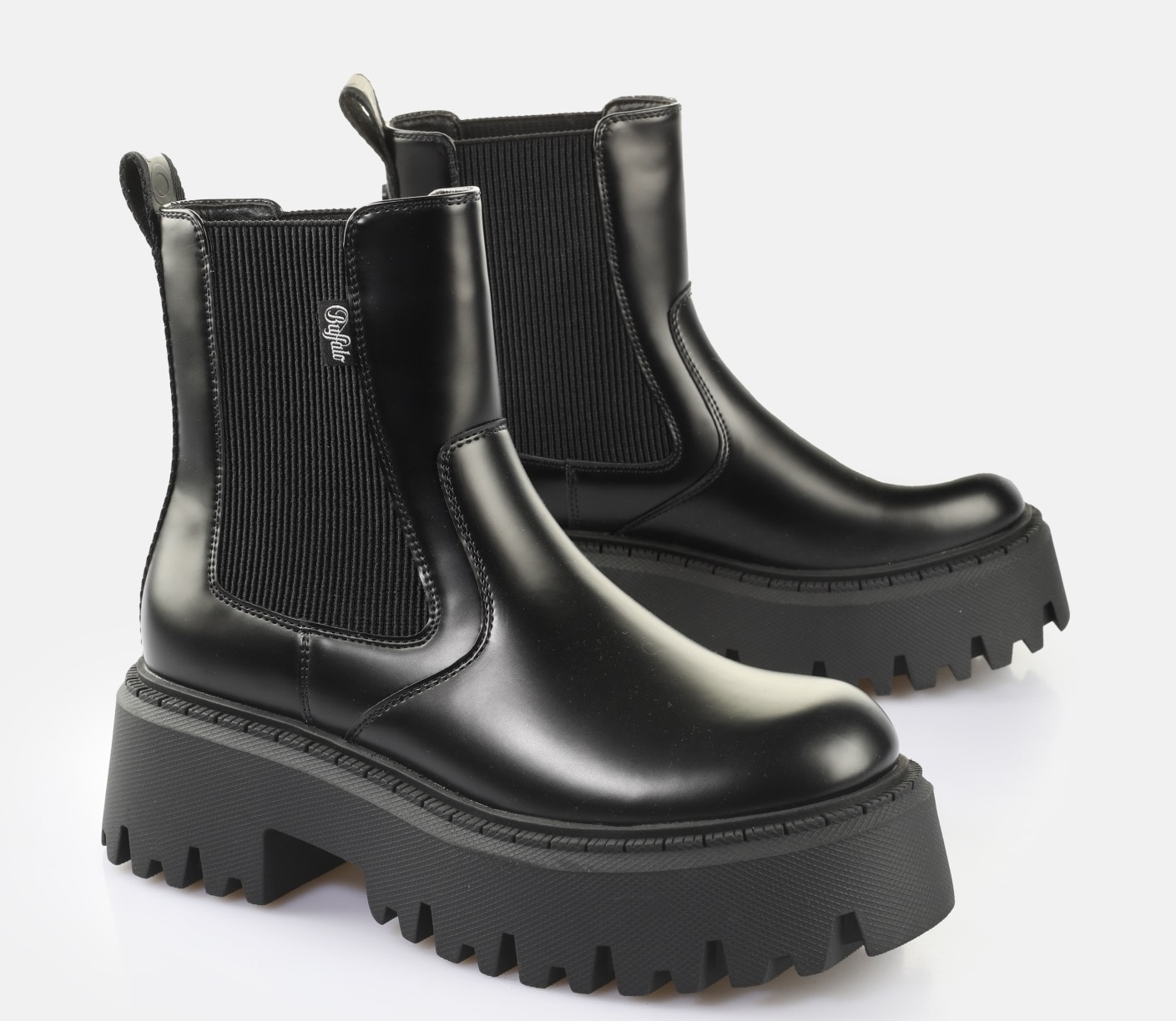 Image of Buffalo Chelseaboots "ASPEN" Stiefelette, Schlupfboots, Plateauboots, Profilsohle mit Stretch