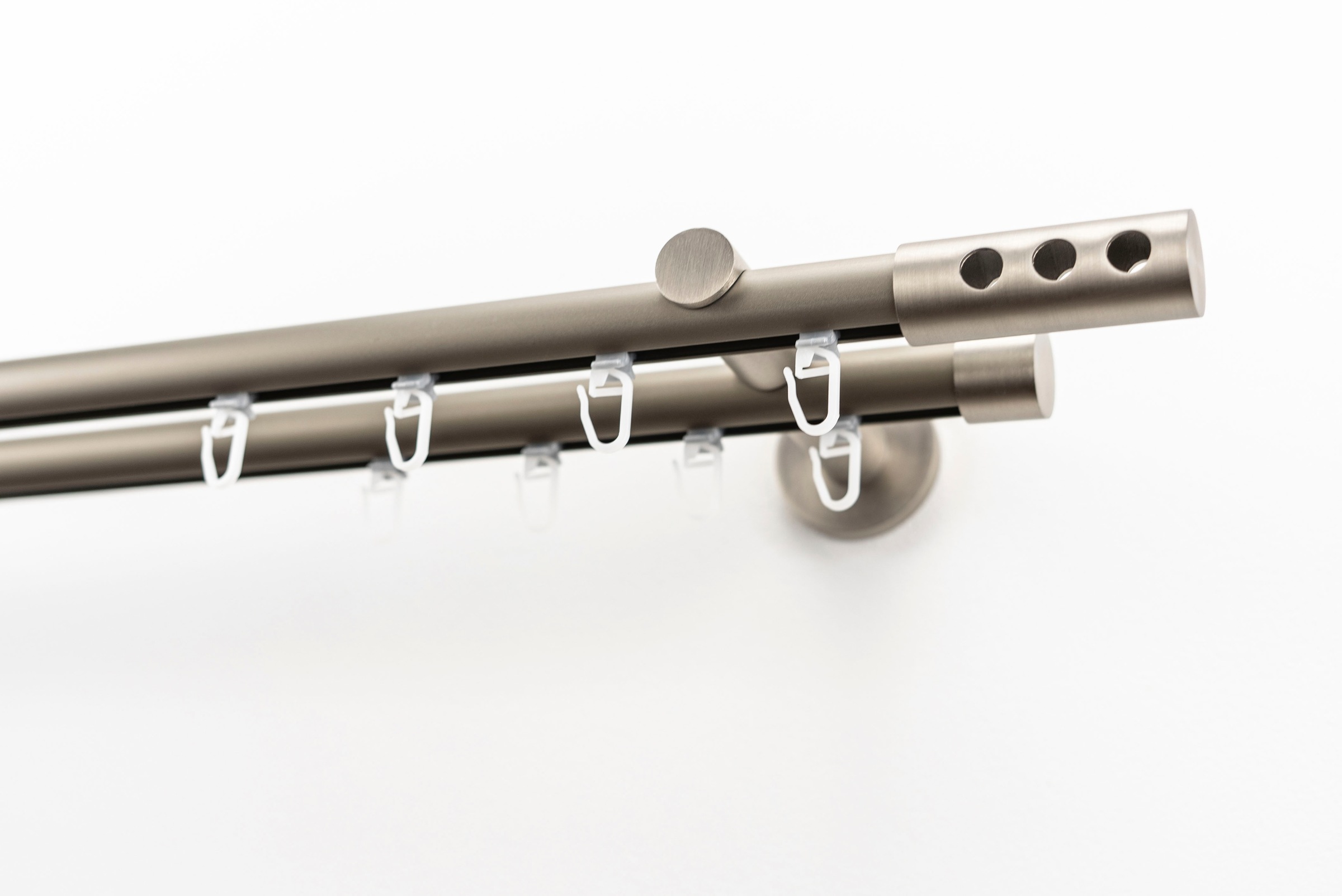 Image of GARESA Gardinenstange »EASY«, 2 läufig-läufig, Wunschmasslänge, Vorhanggarnitur, einfache Montage, m.Profilverbinder verlängerbar, Wandmontage, Knopf mit 3 Löcher, Alu bei Ackermann Versand Schweiz