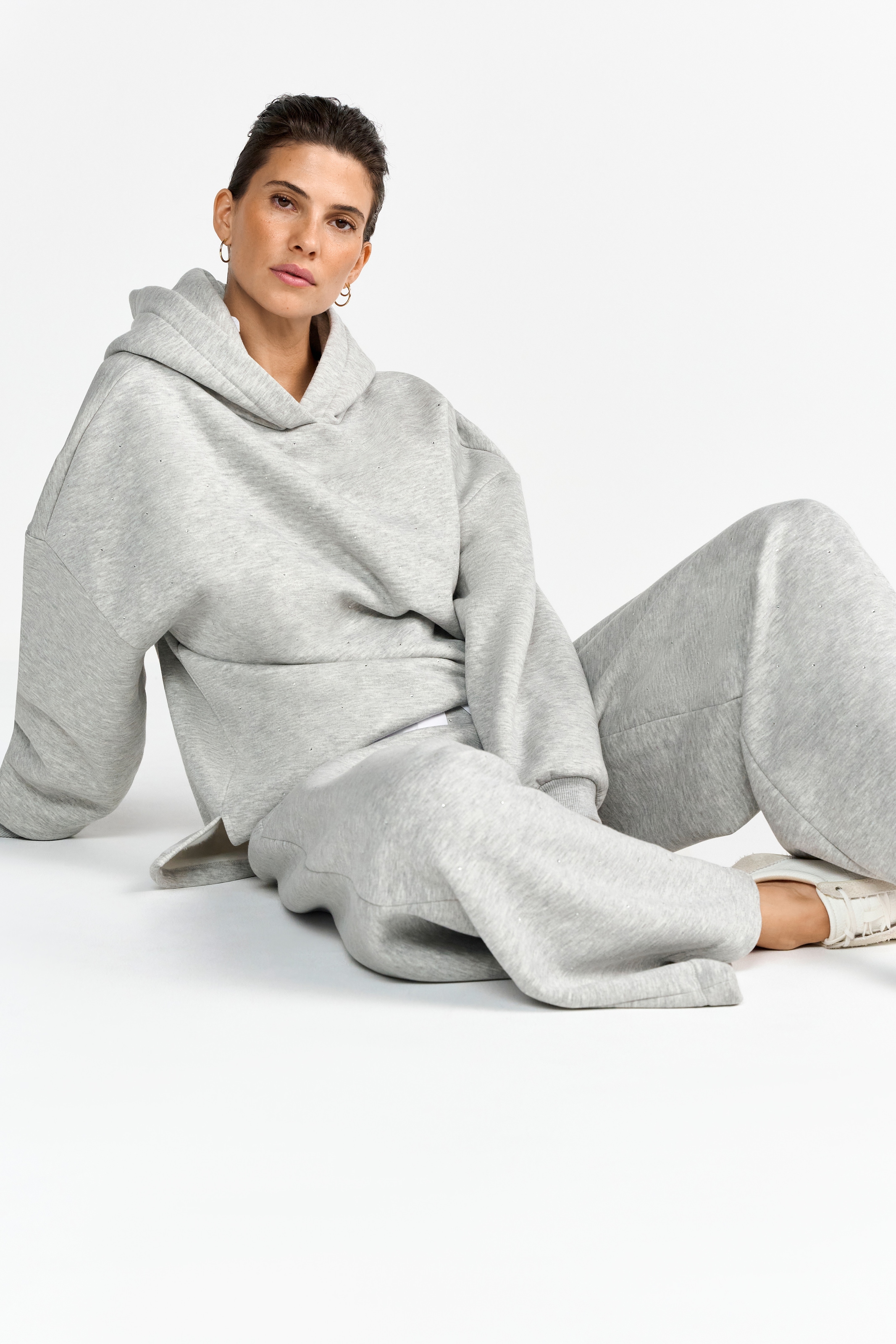 RICHROYAL Sweathose, mit Strasssteinen, wide leg, elastischer Bund