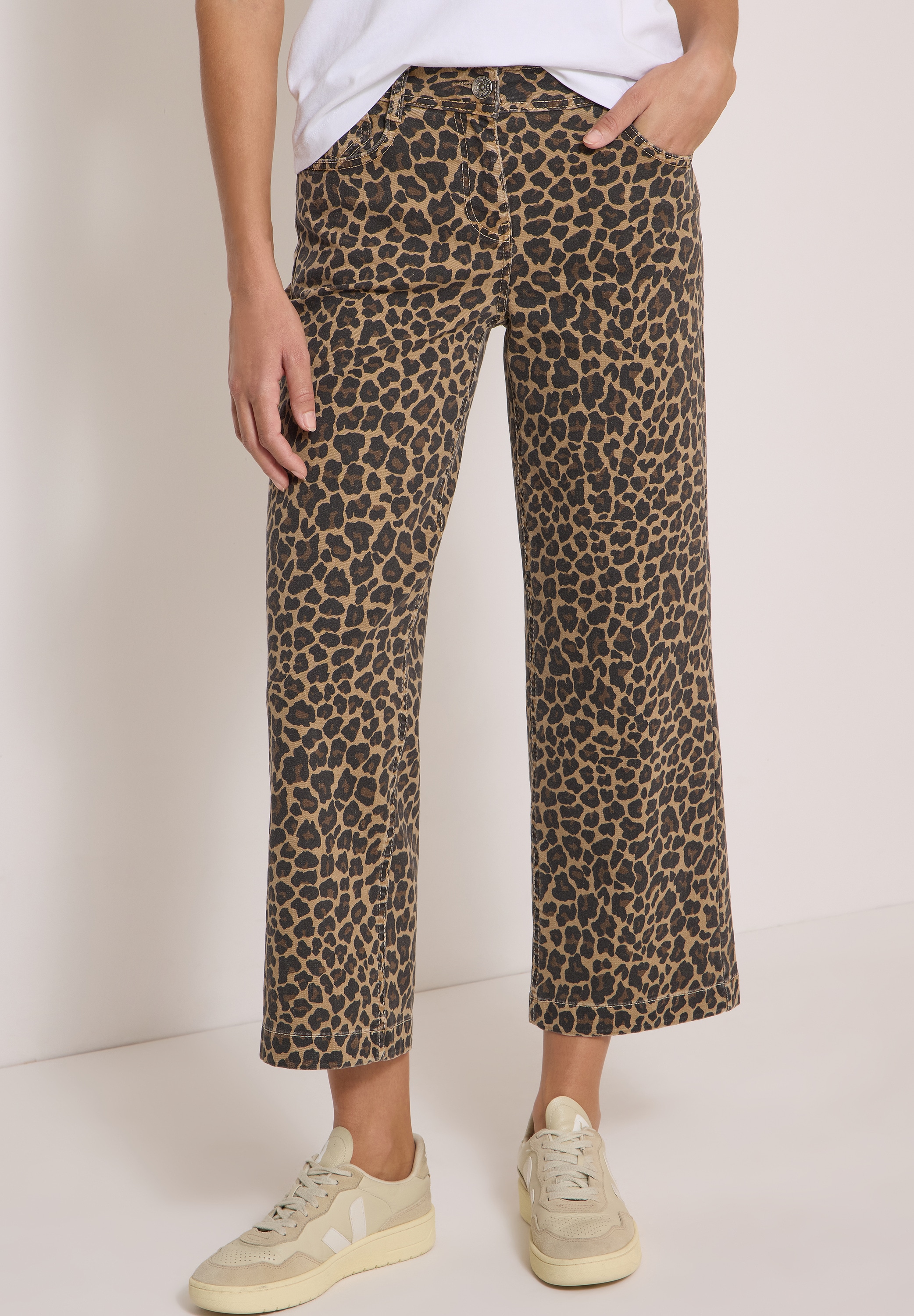 Image of Cecil Loose-fit-Jeans "Style Neele" mit Leo-Muster / Stretch