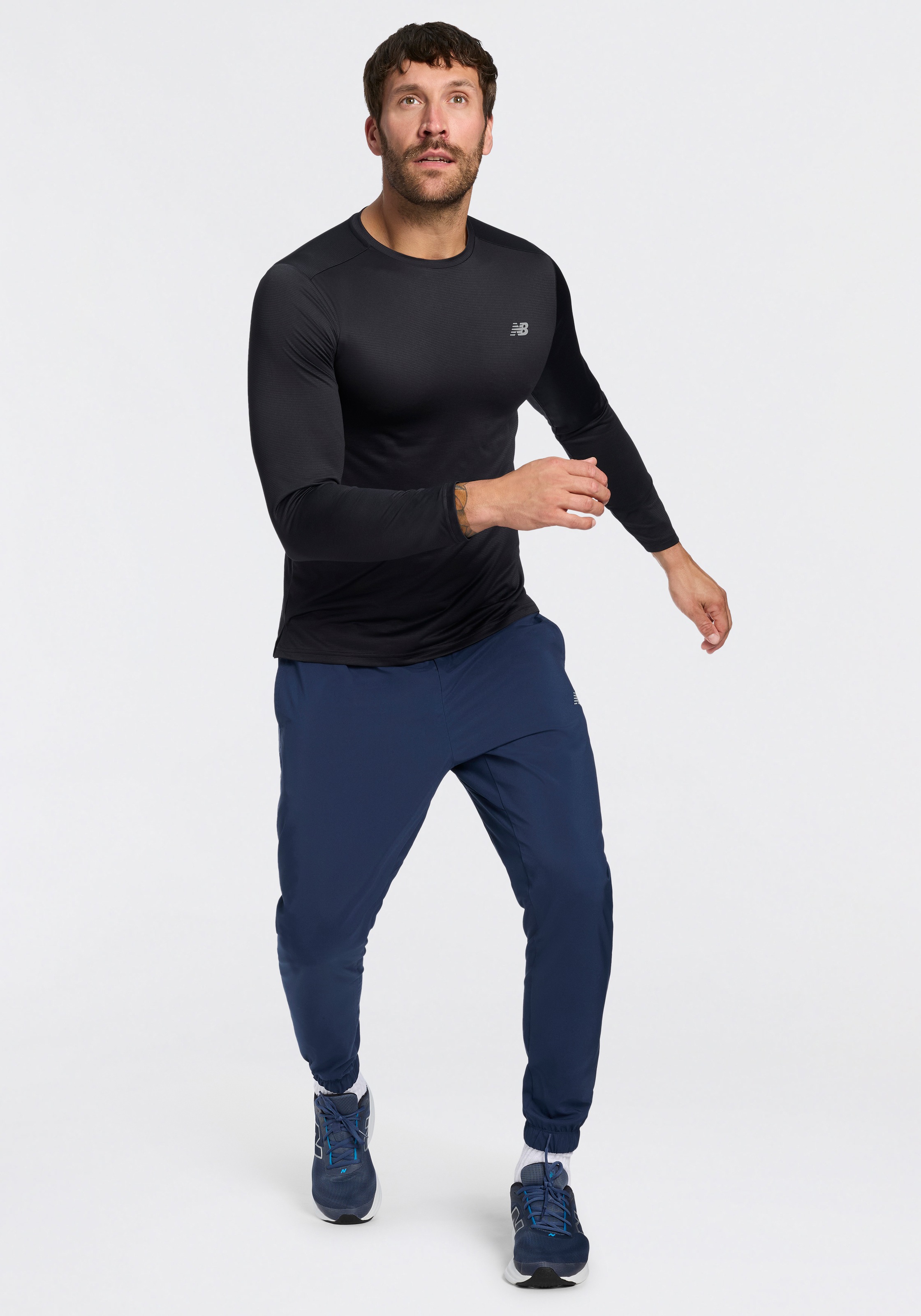 New Balance T-shirt de course »Sport Essentials Long Sleeve« coupe à manches longues, col rond, design uni
