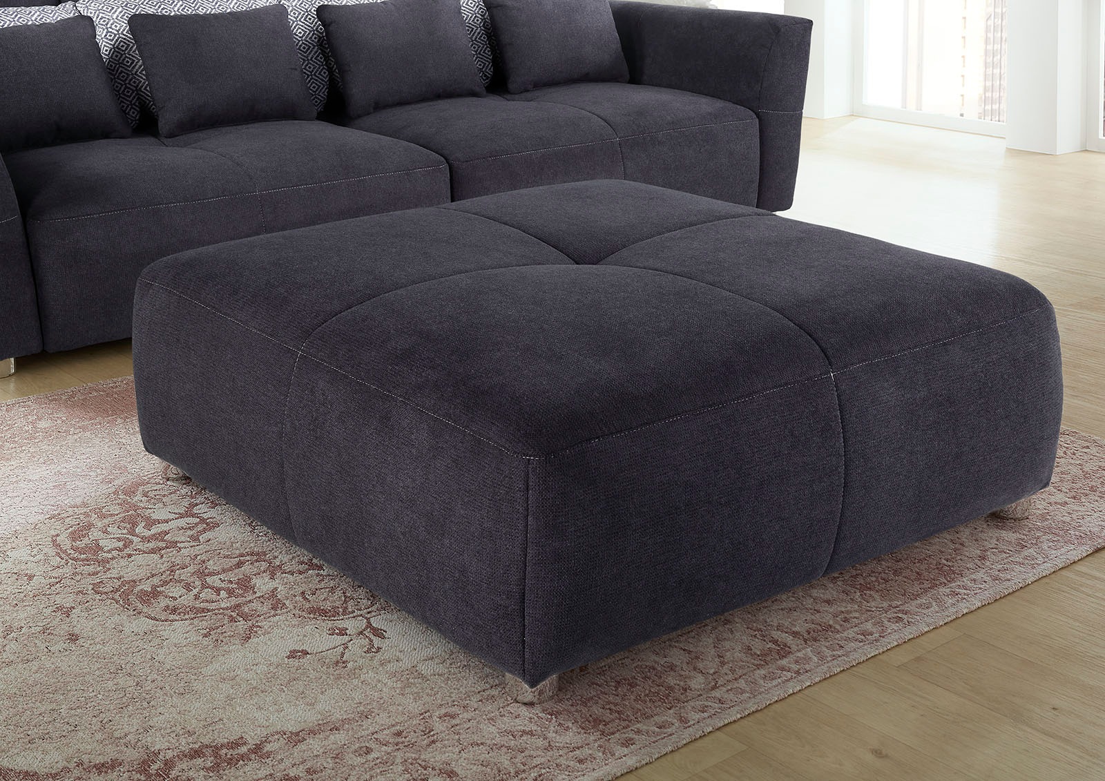 Image of INOSIGN Hocker, mit Federkernpolsterung für kuscheligen, angenehmen Sitzkomfort im trendigen Design bei Ackermann Versand Schweiz