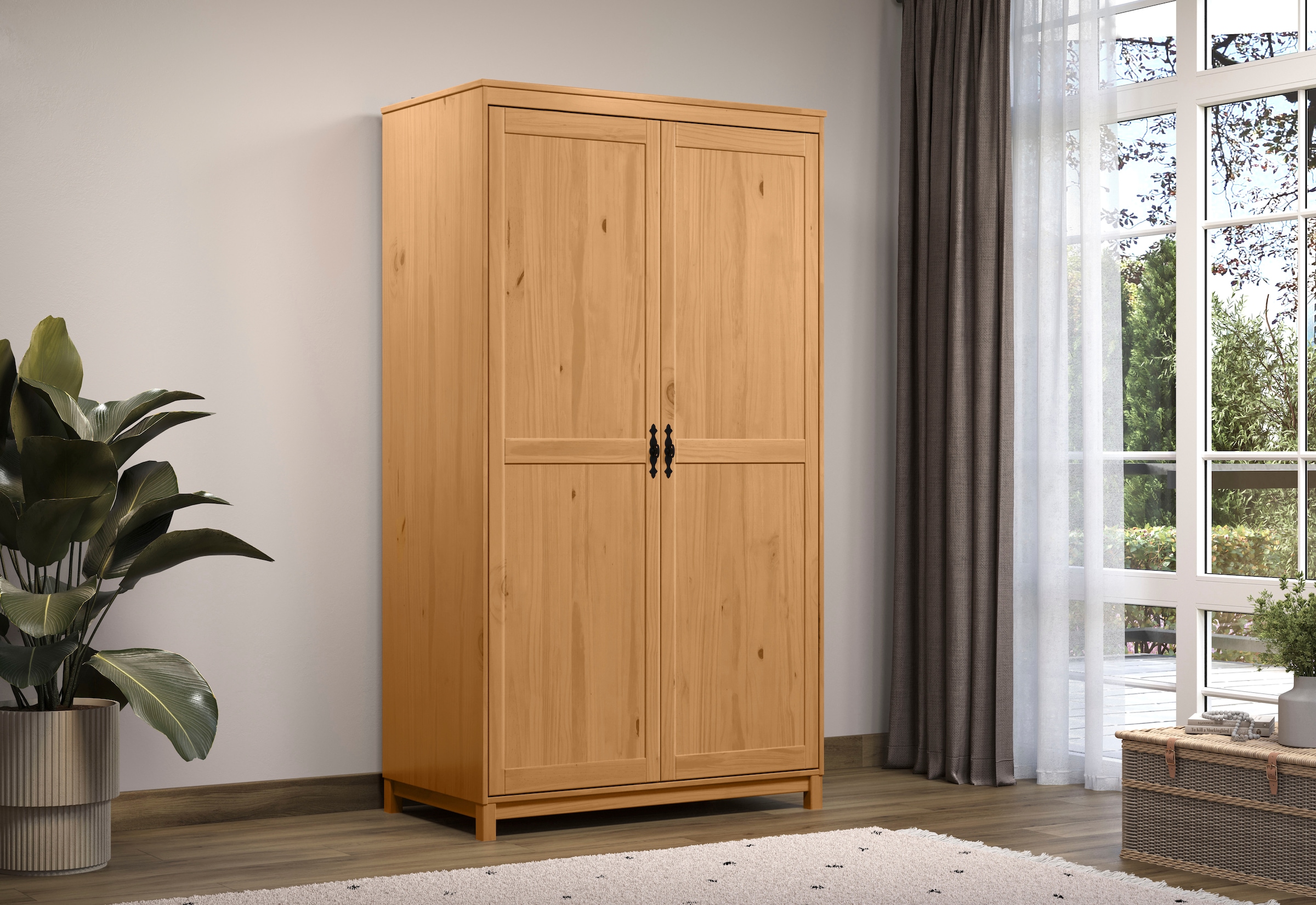 Home affaire Kleiderschrank »Sandnes Kieferschrank Schlafzimmer Schrank TOPSELLER weiss« natürlicher Landhaus-Look  B/T/H = 108x60x194cm, 1 Stk. tlg. Massivholz Schlafzimmerschrank mit besonderen Metallgriffen