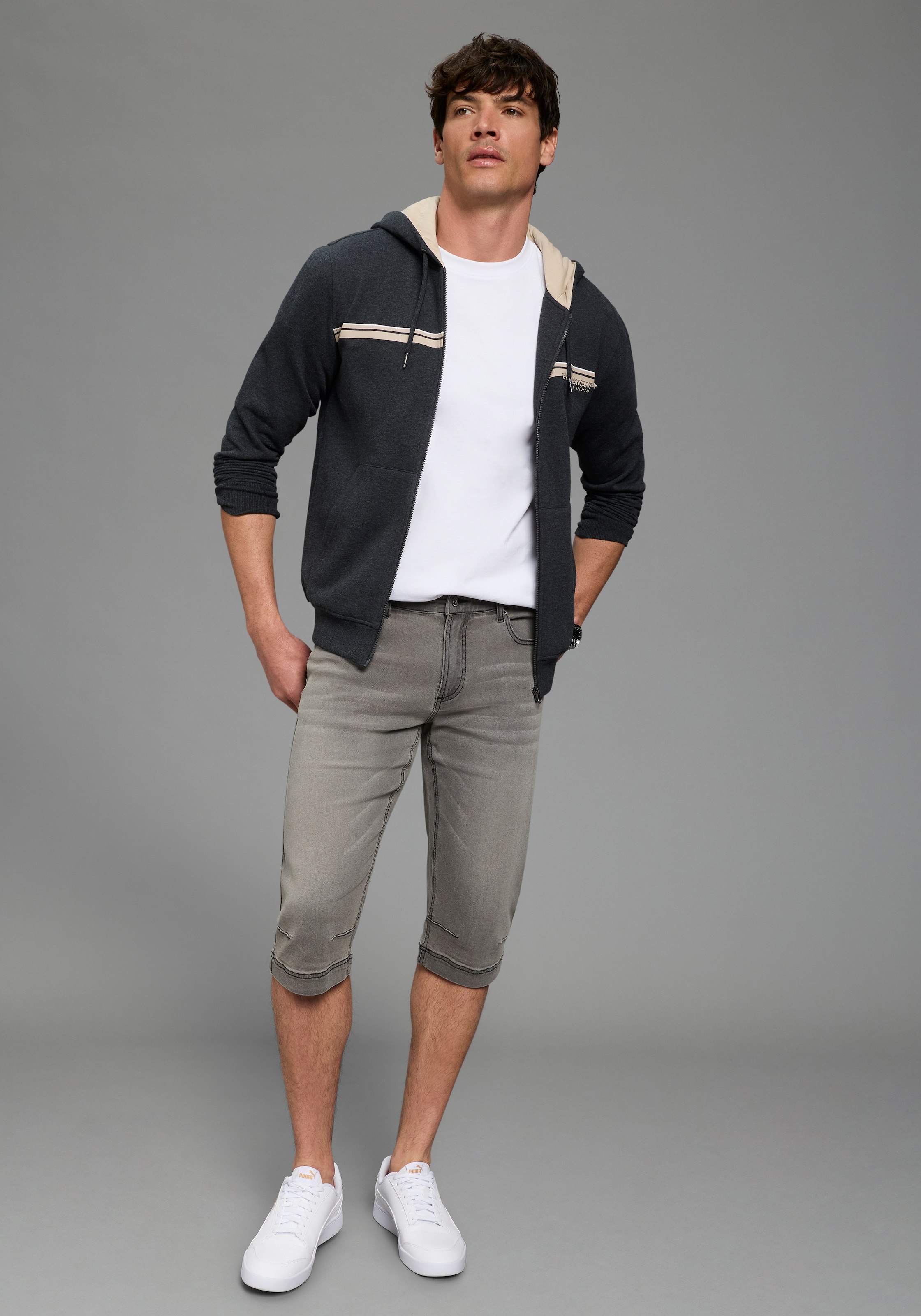 Bruno Banani Bermuda en jean »Hutch-Bermuda« Straight-Fit, normale Leibhöhe, aus elastischem Denim-Material