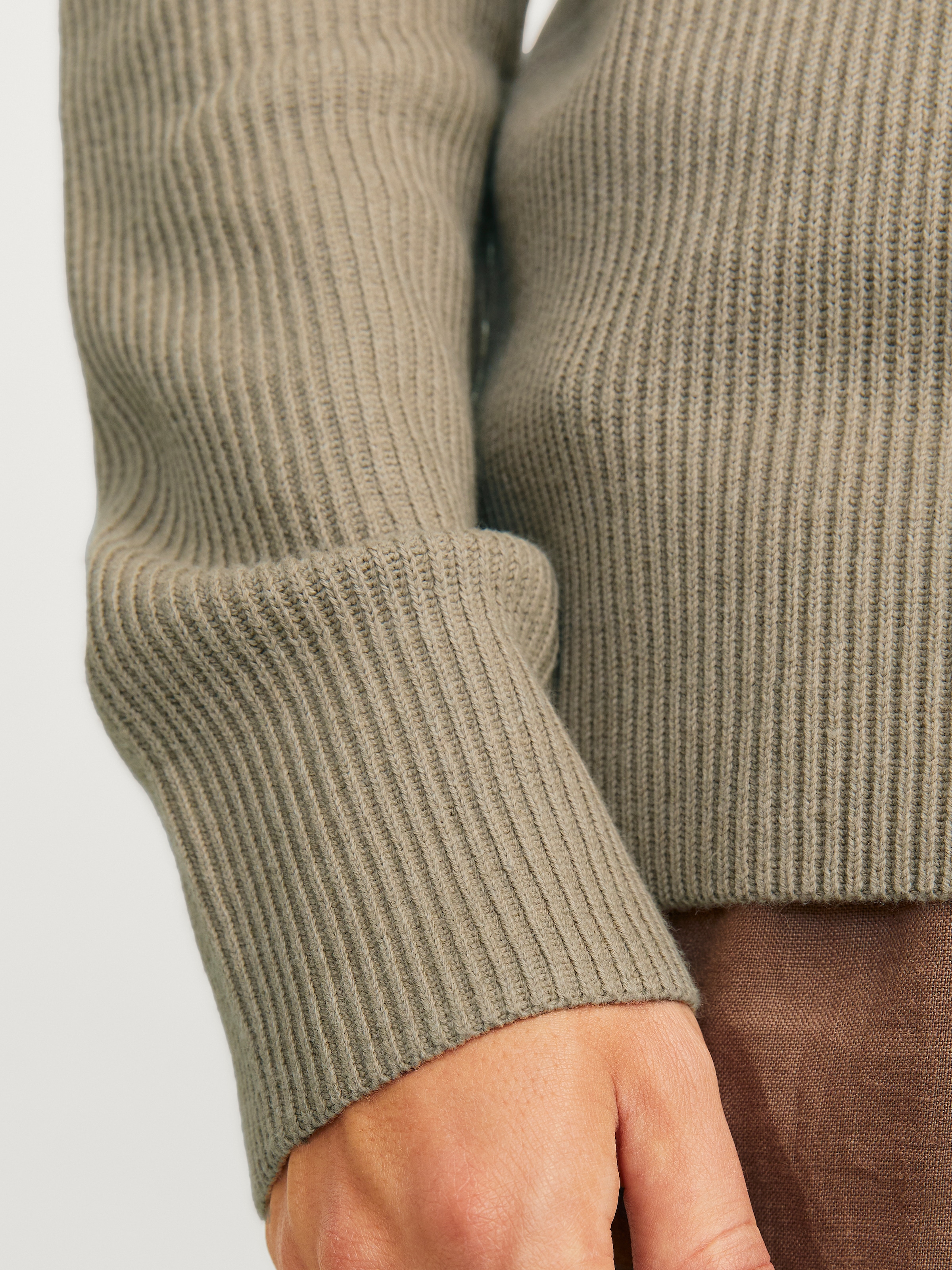 Jack & Jones Pull à col rond »JJEPERFECT – Pullover mit pflegeleichter Qualität, Structure Fit« unifarben, modisch, regular fit, Strick, Rundhals