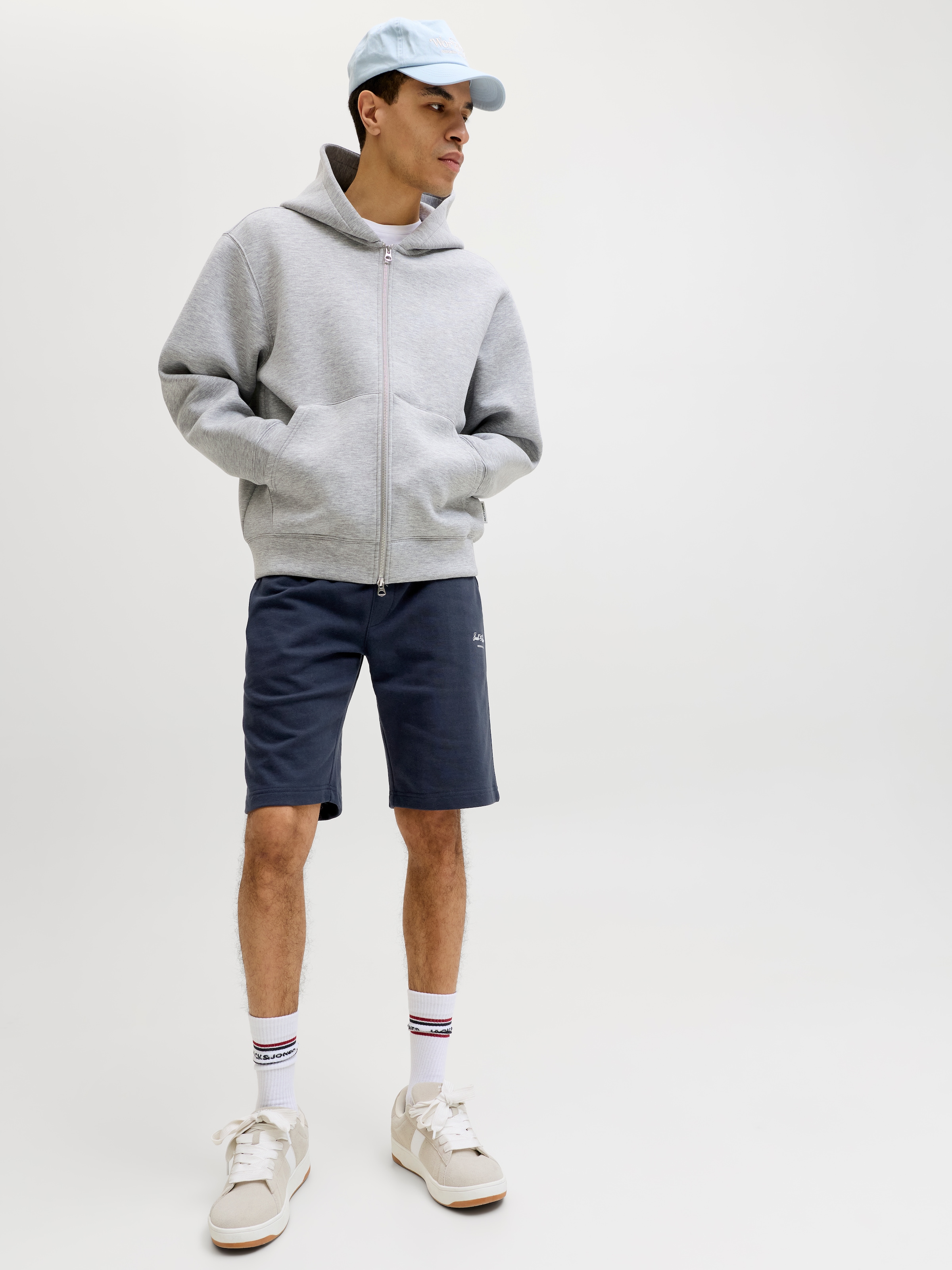 Jack & Jones »JPSTGORDON ARCHIVE SWEAT SHORTS MID SN«  mit Kordelzug