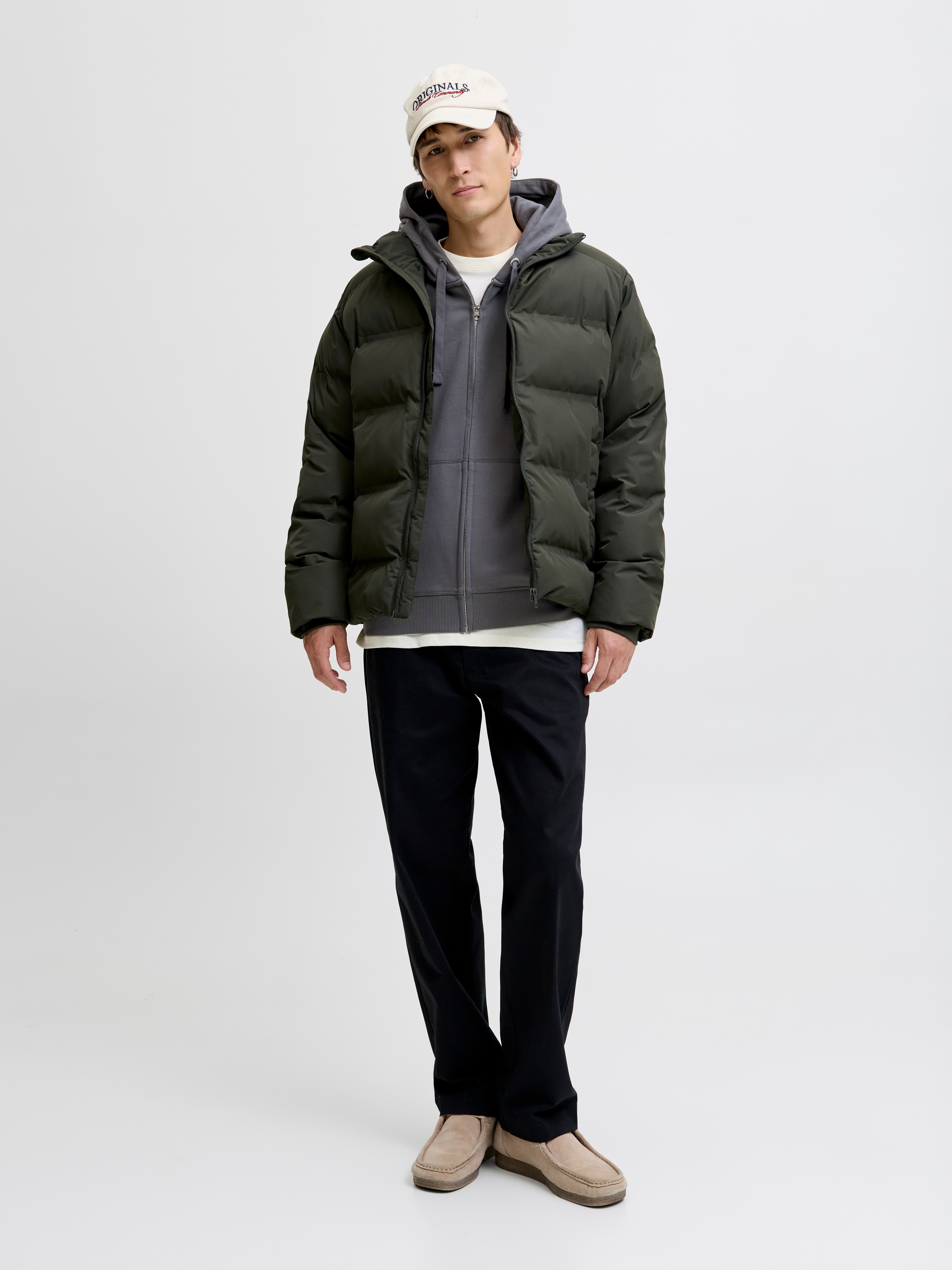 Jack & Jones Kapuzensweatshirt »JORNORREBRO EMB SWEAT ZIP HOOD NOOS«, mit Stickerei
