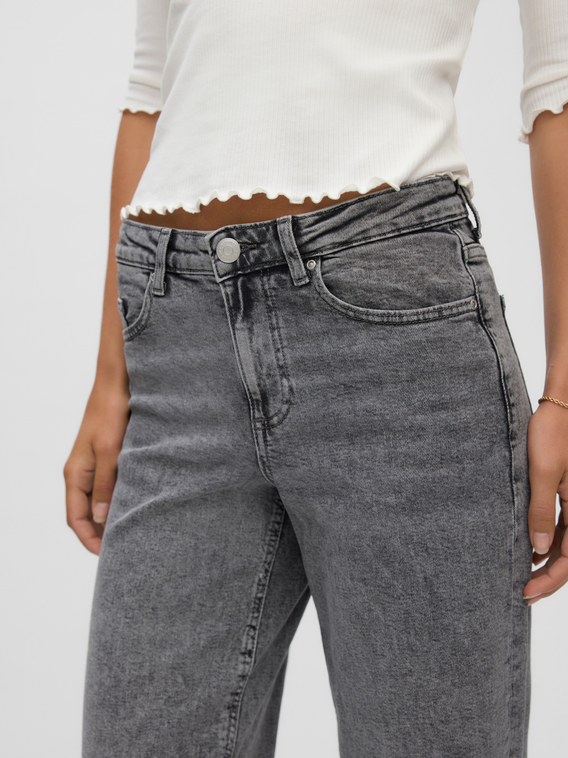 Vero Moda Jeans large »VMSANDIE-STRETCH MR WIDE JNS RA269 NOOS« Mélange de coton, coupe large, taille mi-haute