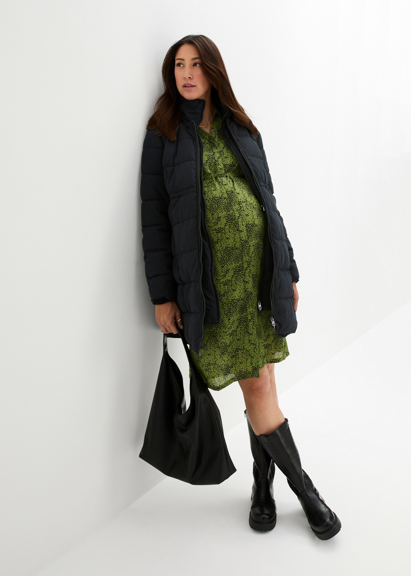 bonprix Umstandsjacke »3-in-1 warm wattierte Umstands- und Tragejacke« mit Kapuze mit wattierter Steppung, 3-in-1 Tragefunktion, 2-Wege-Reissverschluss