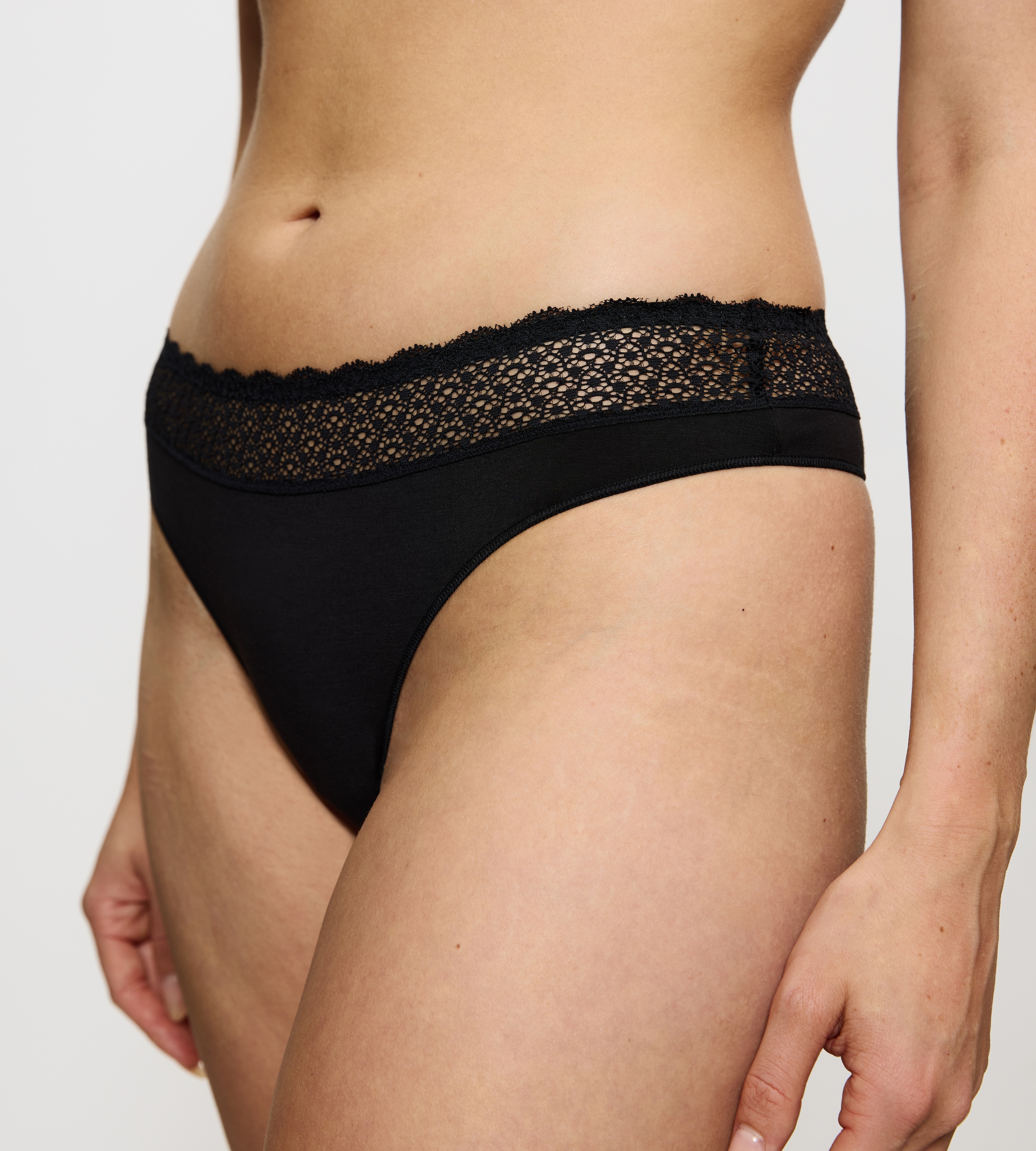 Triumph Slip »Feel of Modal String 3P«