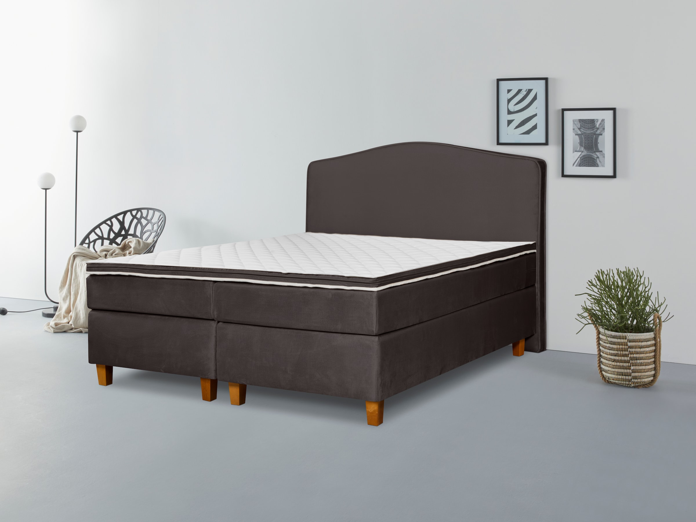 INOSIGN Boxspringbett »Jalma«, Füsse aus massiver Birke ; Inkl. Topper