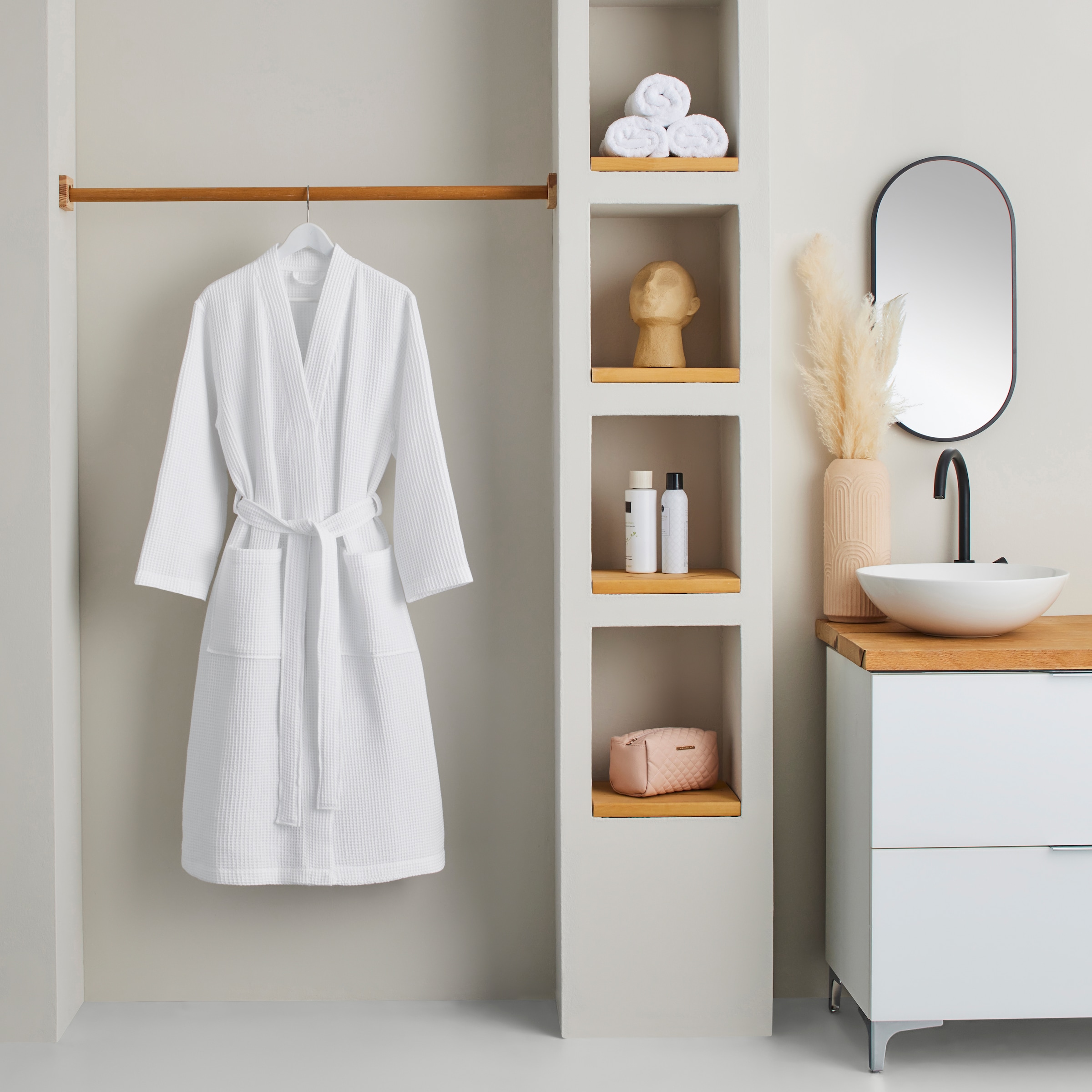 my home Unisex-Bademantel »Inga, Waffelpiqué, ideal für Sauna & Spa, Hotelbademantel«, (1 St.), kleines Packmass, Taschen, Damen & Herren, S-3XL, Morgenmantel