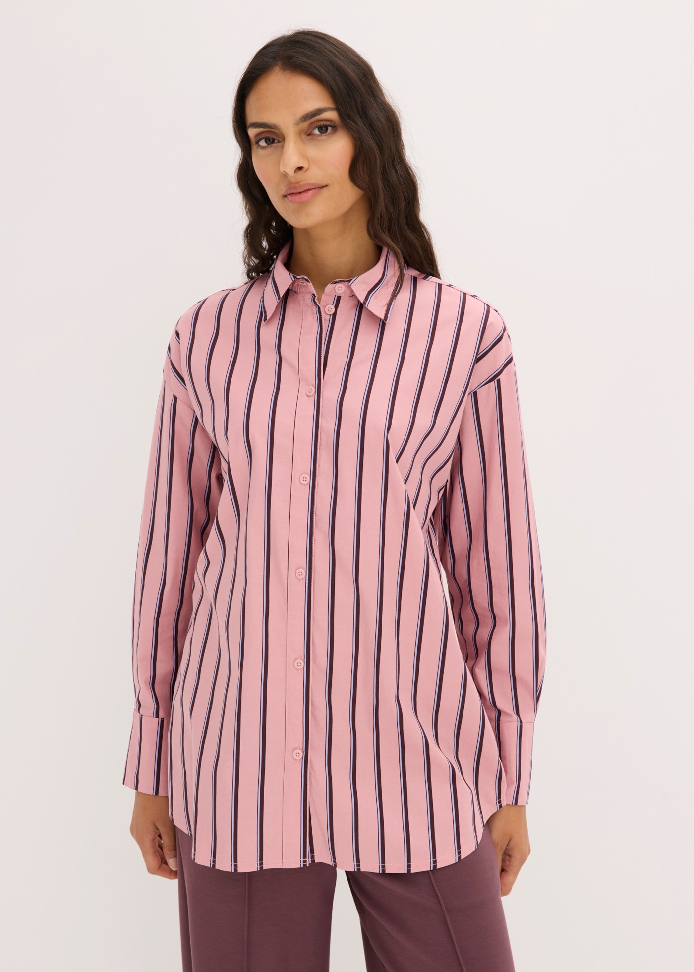 bonprix Hemdbluse Oversize-Passform, hüftbedeckende Länge, mit überschnittener Schulter