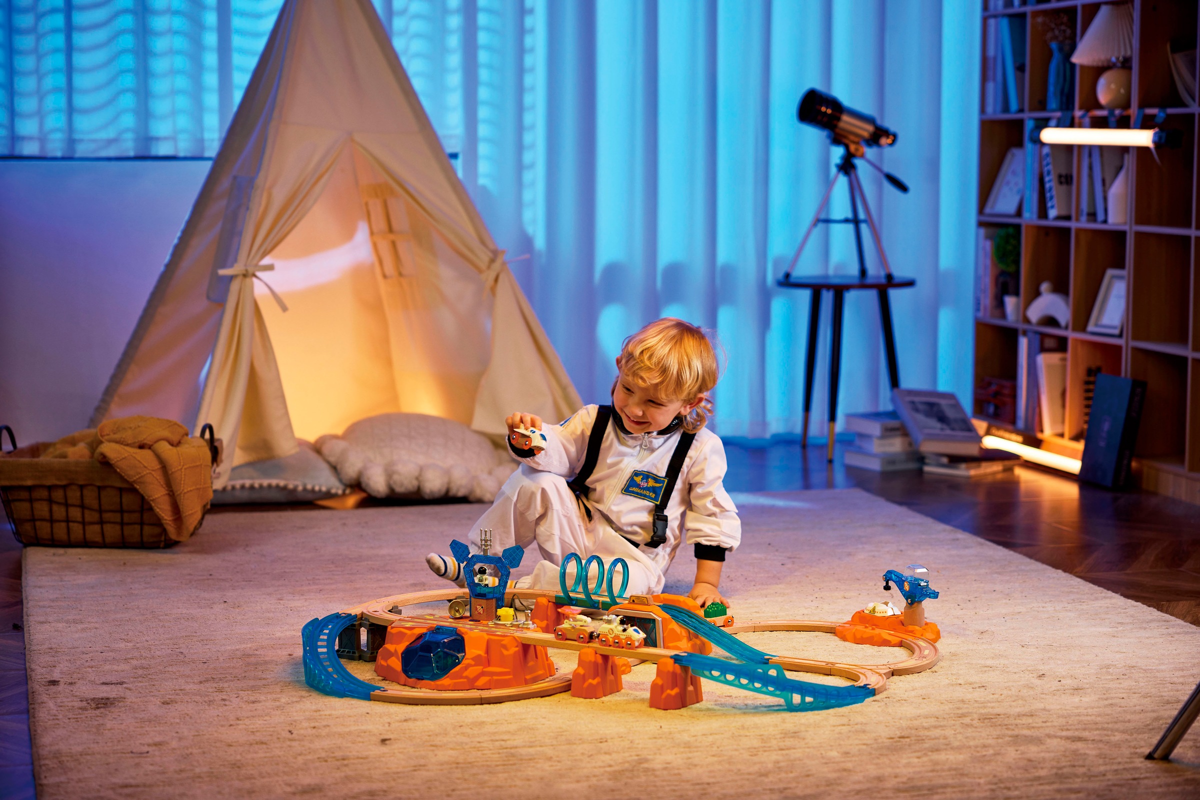 Hape Train jouet »Zugset - Mars-Erkundung« mit Licht und Sound