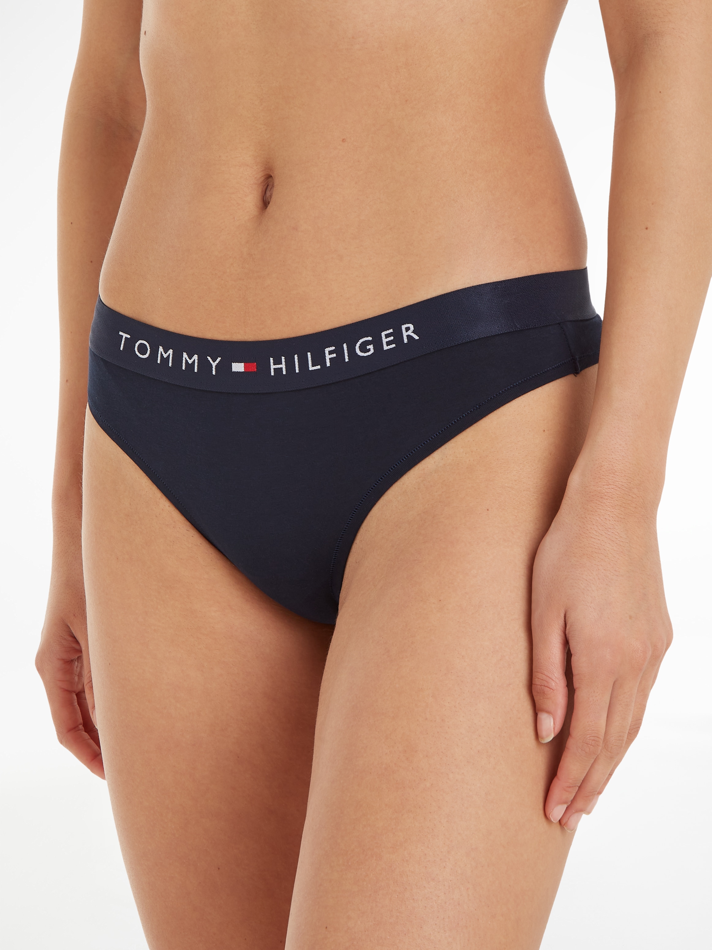 Tommy Tommy mit auf Hilfiger Hilfiger Slip »THONG«, Markenlabel ♕ versandkostenfrei Underwear