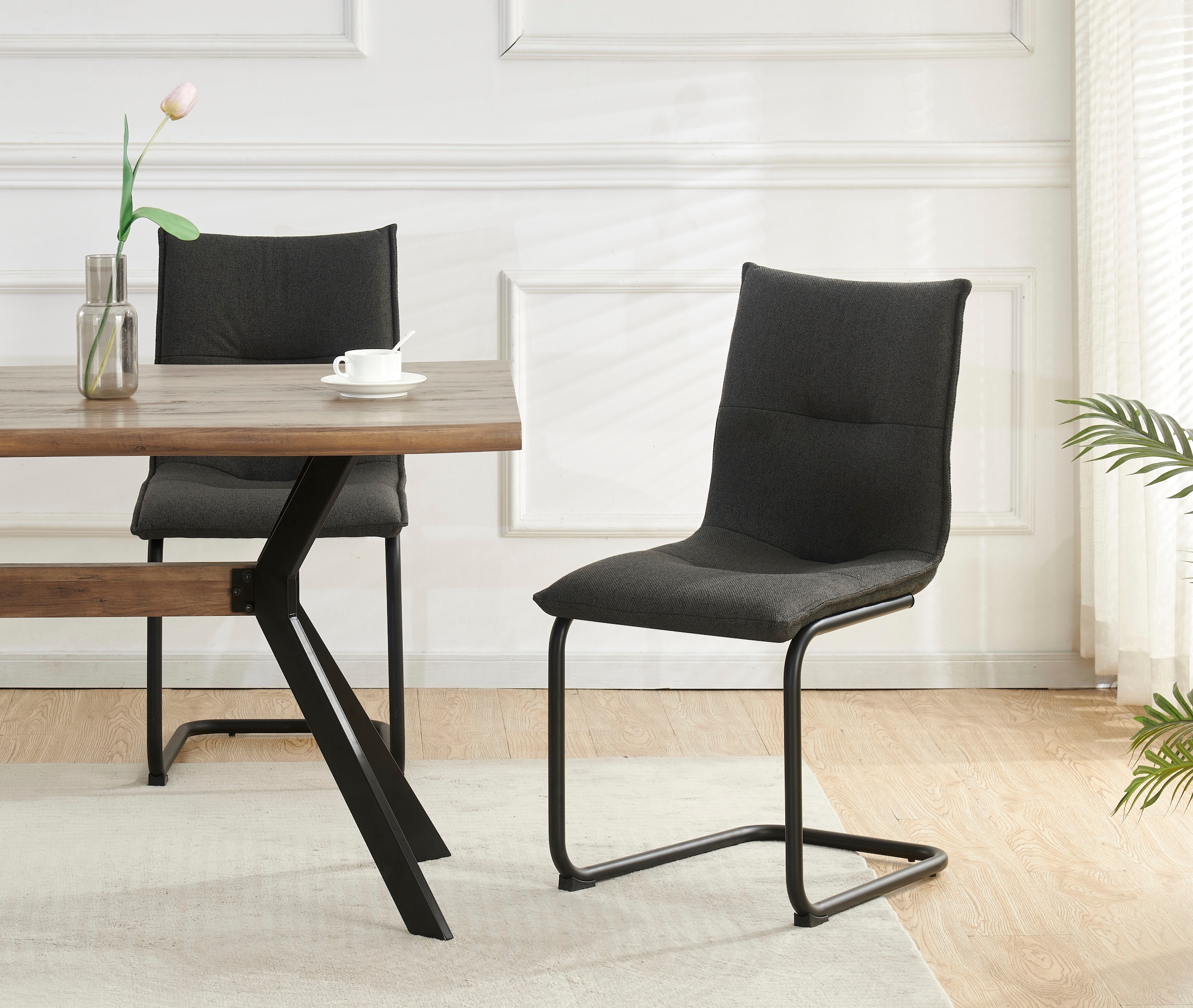 Home affaire Chaise de salle à manger »SARNIA, 2er Set, mit Metallgestell in matt schwarz« (Set) 2 cuisin verschiedenen Farben, Belsatbarkeit pro Stuhl 120 kg, Velour Stoff