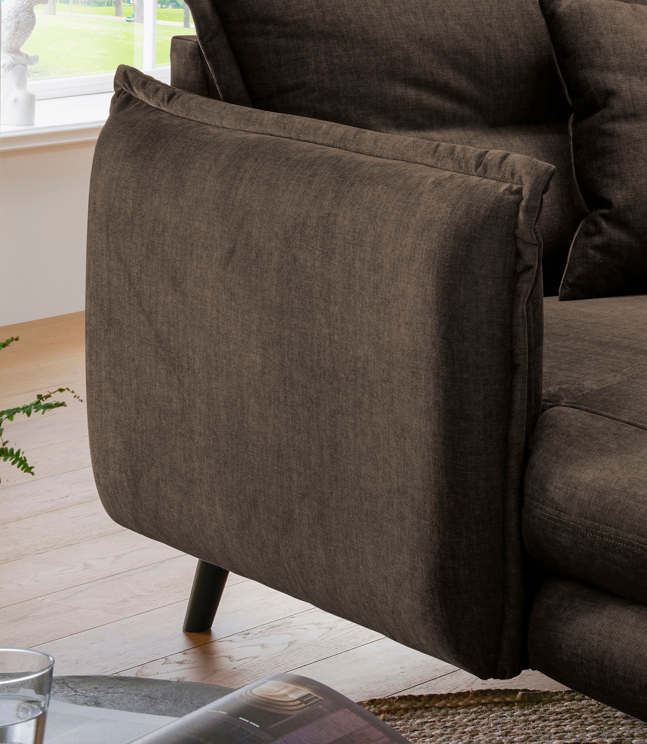 INOSIGN Loveseat »Lazio«, moderner Sessel mit einer bequemen Polsterung, 2 Stk. Zierkissen