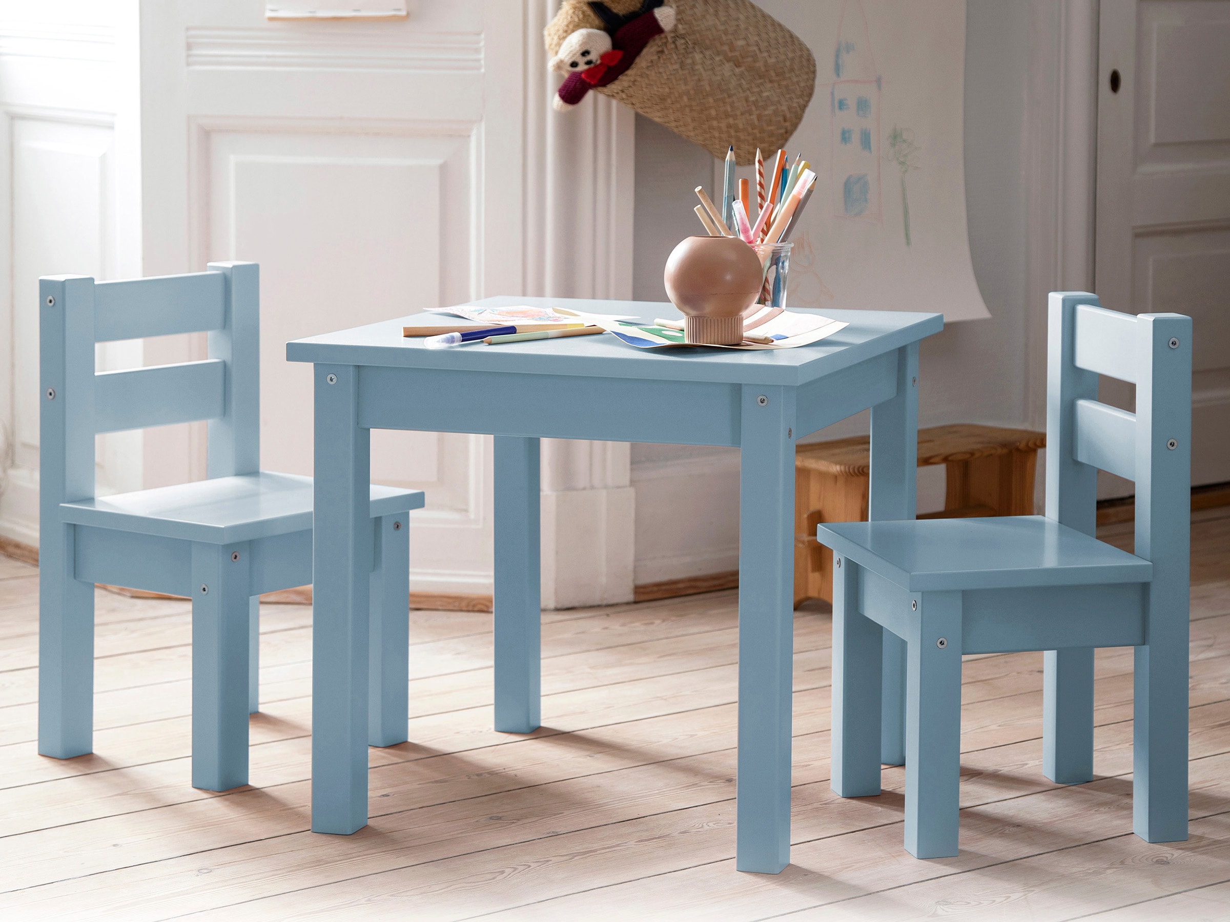 Image of Hoppekids Kindersitzgruppe "MADS Kindersitzgruppe" Set, 1 Tisch, 2 Stühle, 3 Stk. tlg. in vielen Farben, mit zwei Stühlen