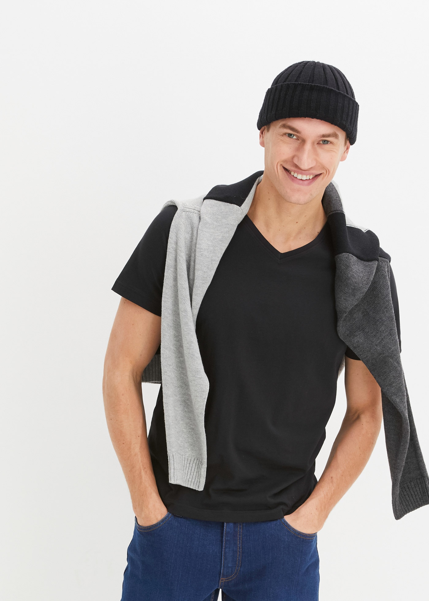 bonprix T-shirt »T-Shirt mit V-Ausschnitt (3er Pack)« Packung, 3 cuis Regular Fit, V-Ausschnitt, aus Baumwolle