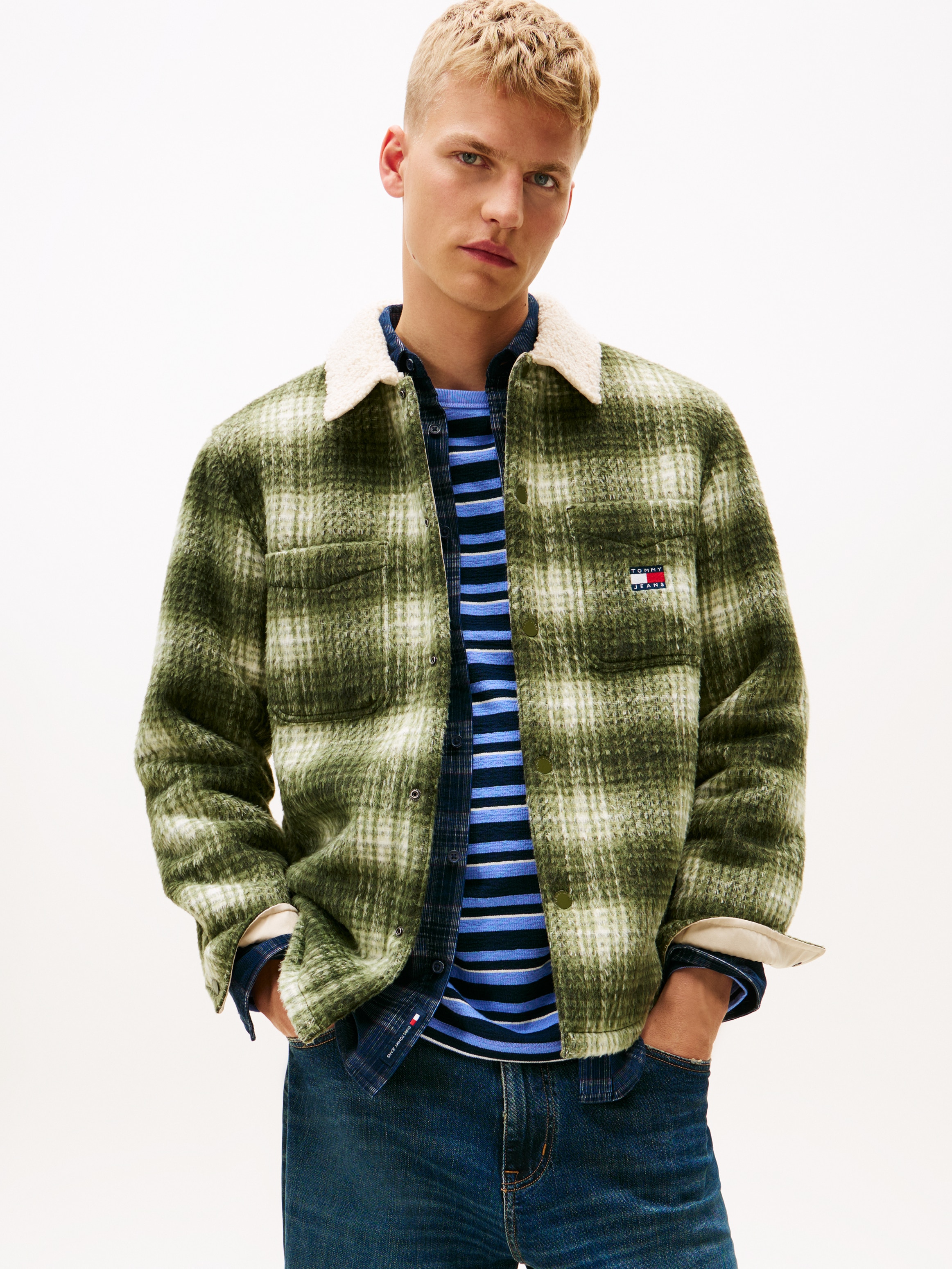 Image of Tommy Jeans Karohemd "CHECK TEDDY OVERSHIRT" Overshirt Jacke Holzfäller kRegular fit mit Rundhalsausschnitt
