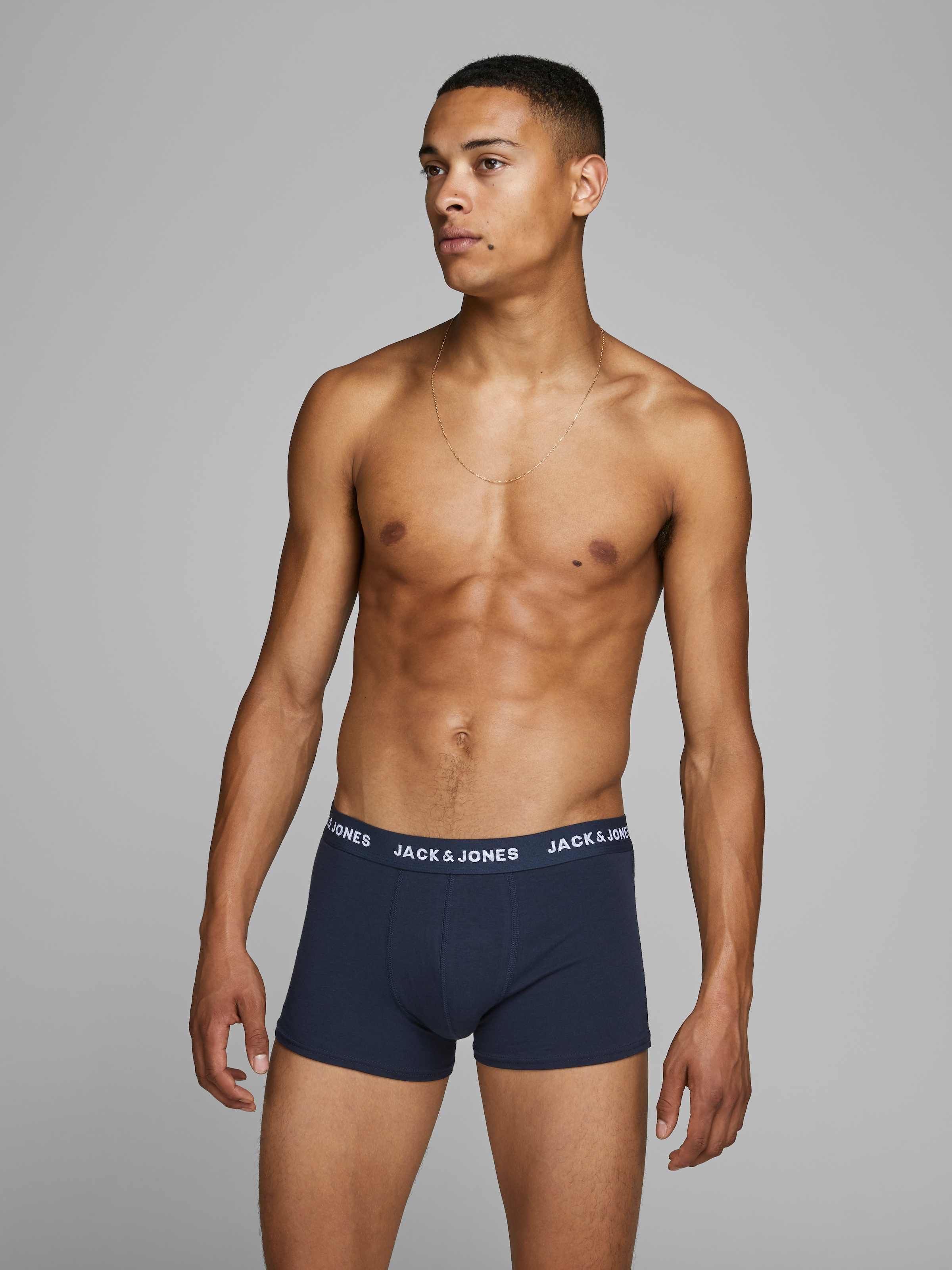 Jack & Jones Trunk »JACBLACK – Formschlüssige Boxershorts mit elastischem Bund« Packung, 5 Stk. unifarben, casual, körpernah, Jersey