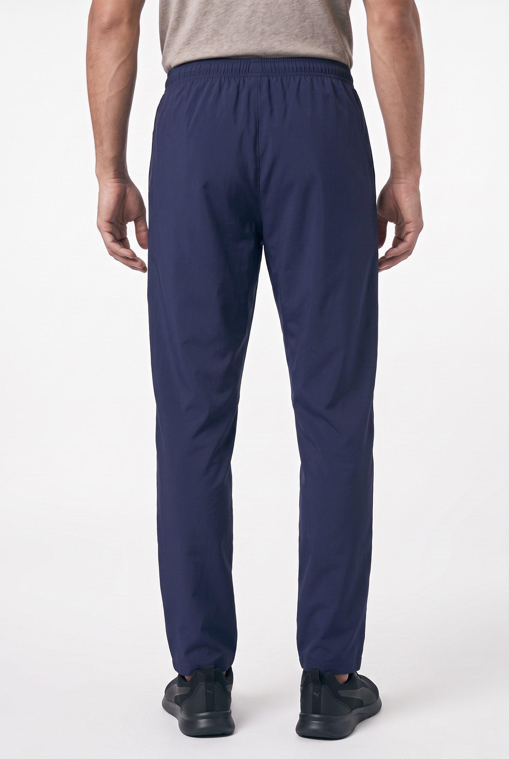 PUMA Pantalon de survêtement »TEAMRISE SIDELINE PANTS«  Regular Fit, pour football, style sportif, avec fermeture éclair