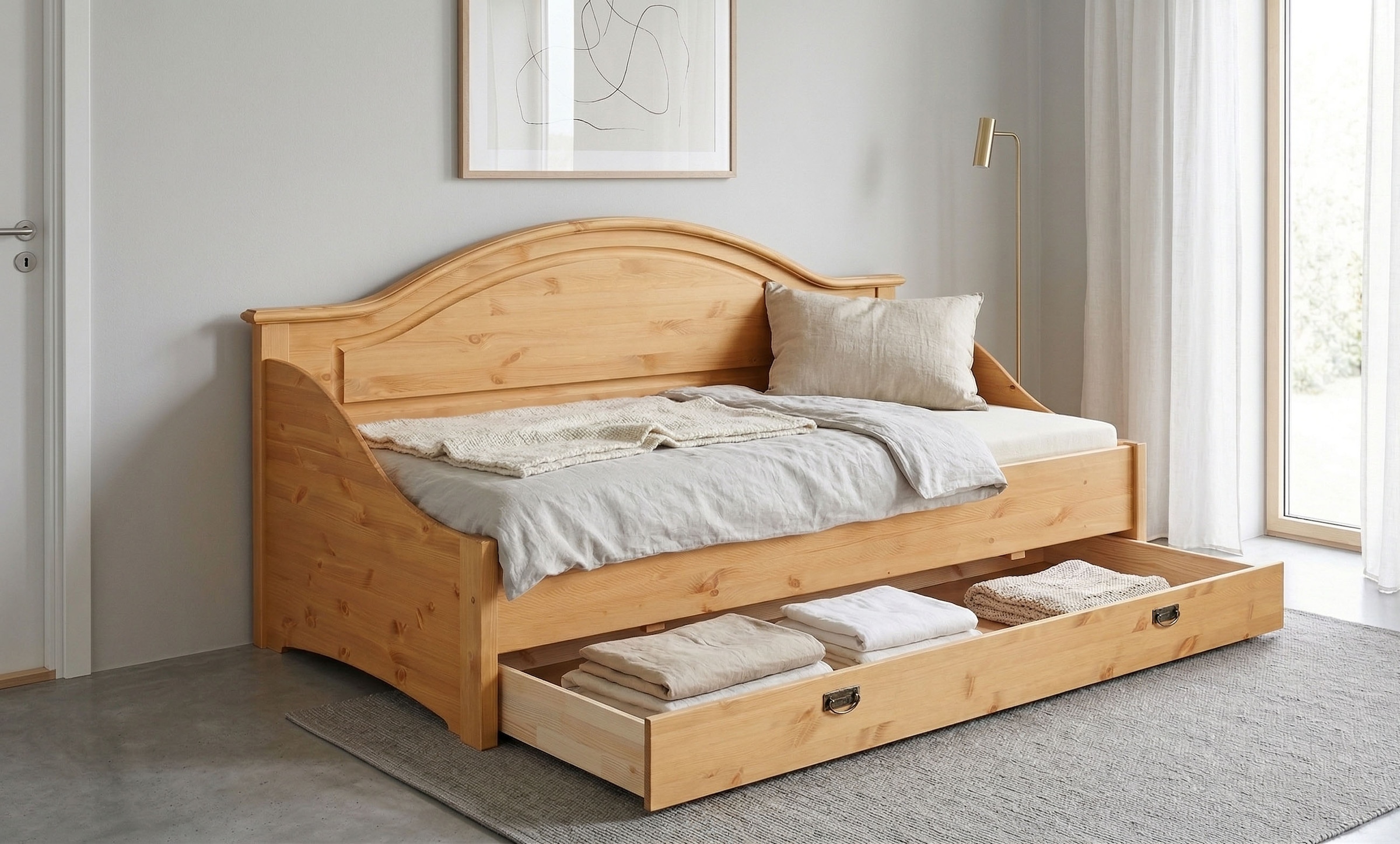 GOODproduct Daybett »Konrad« stabile Konstruktion aus massiver Kiefer, mit Rollrost