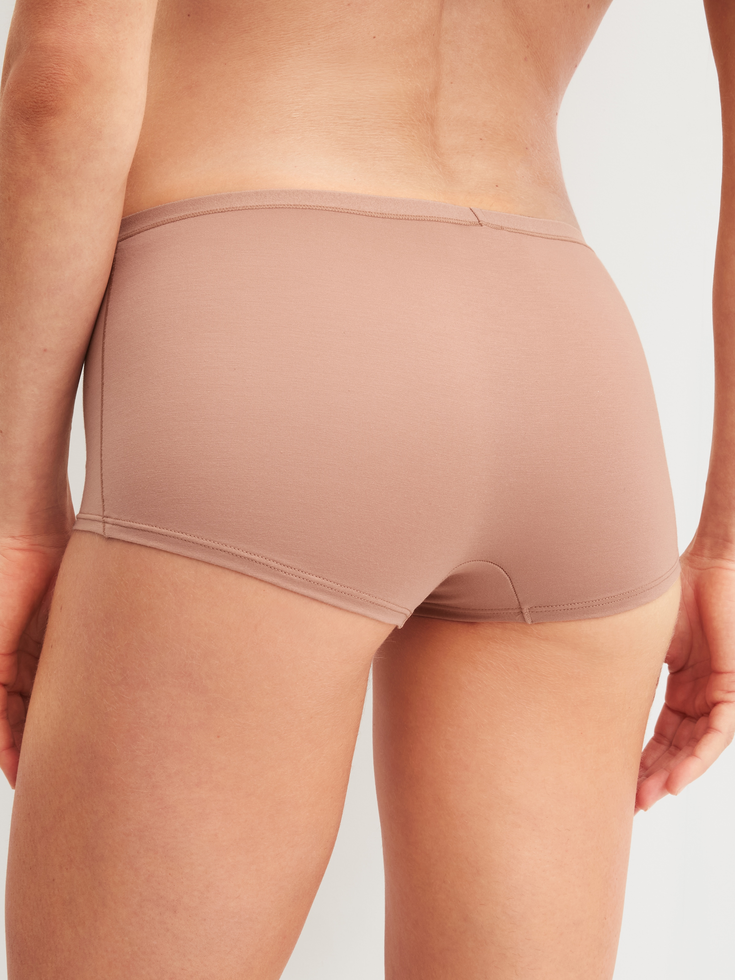 CALIDA Panty »Natural Comfort« geschmeidig weich, elastisch, pillingarm, Regular-cut, Single Jersey