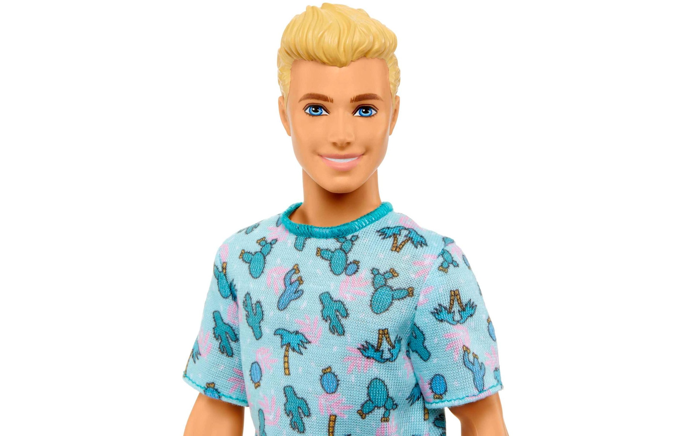 Barbie Anziehpuppe »Barbie Fashionista Ken im Urlaubs-Look«