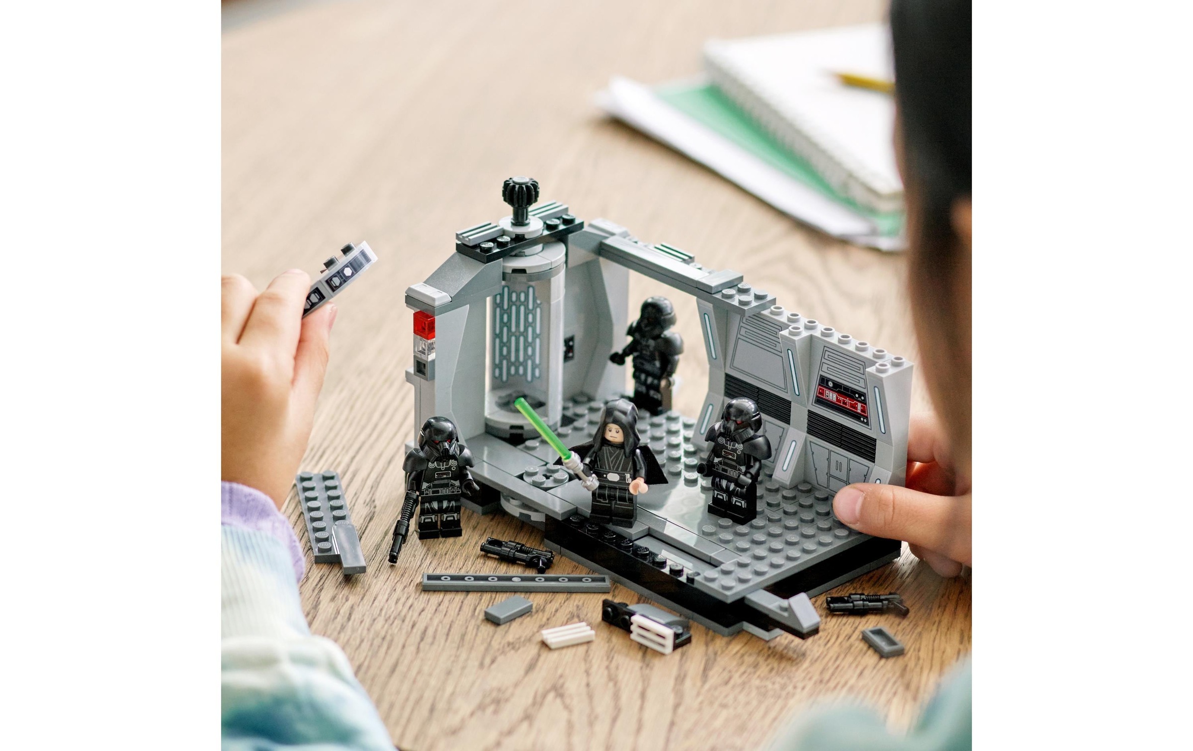 LEGO® Spielbausteine »LEGO Star Wars Angriff der Dark«, (166 St.)