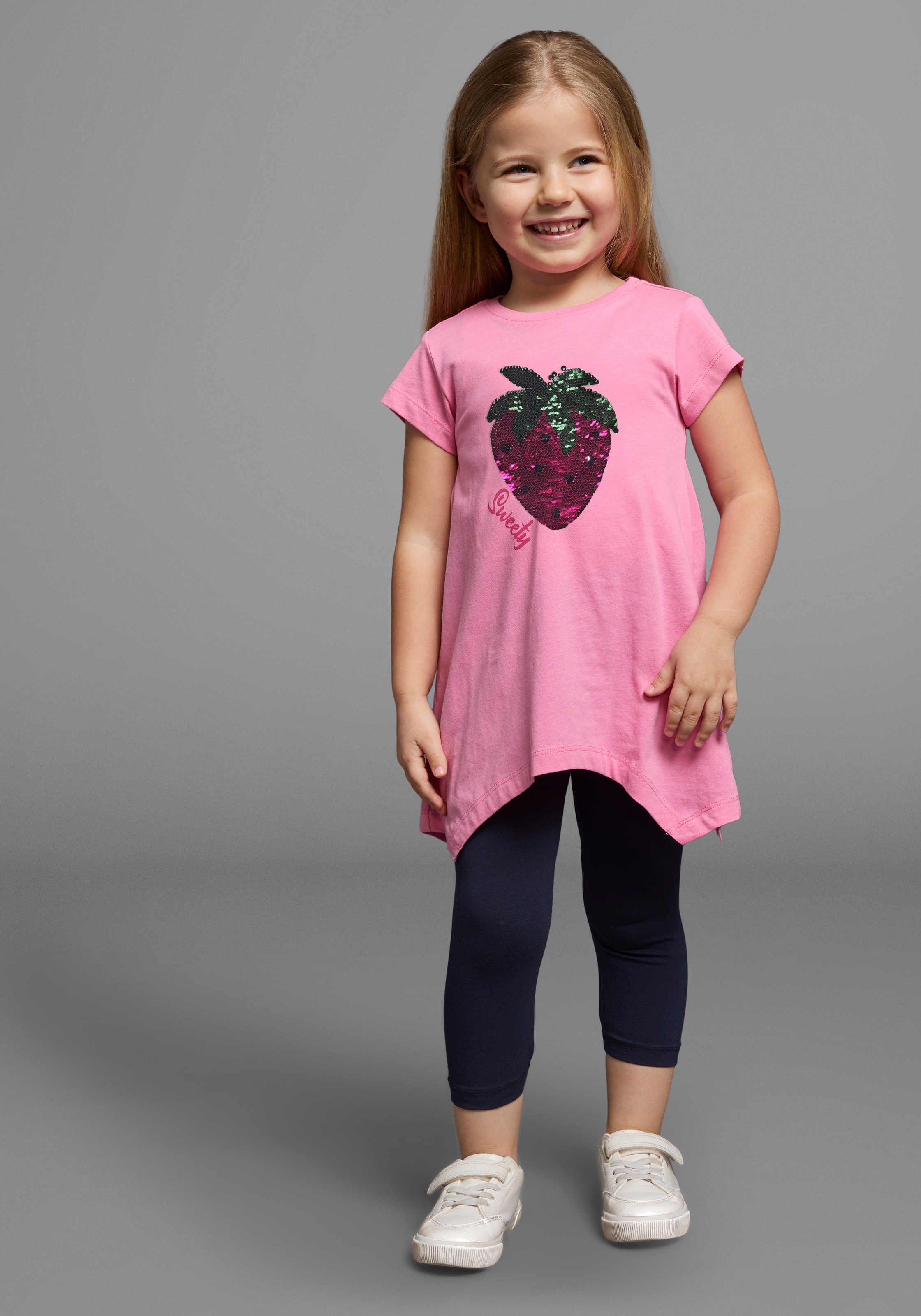 Image of KIDSWORLD Shirt & Leggings "2tlg. Set T-Shirt + Leggings mit Wendepailletten" Set, 2, 2 Stk. in 2 Farbvarianten zu tragen