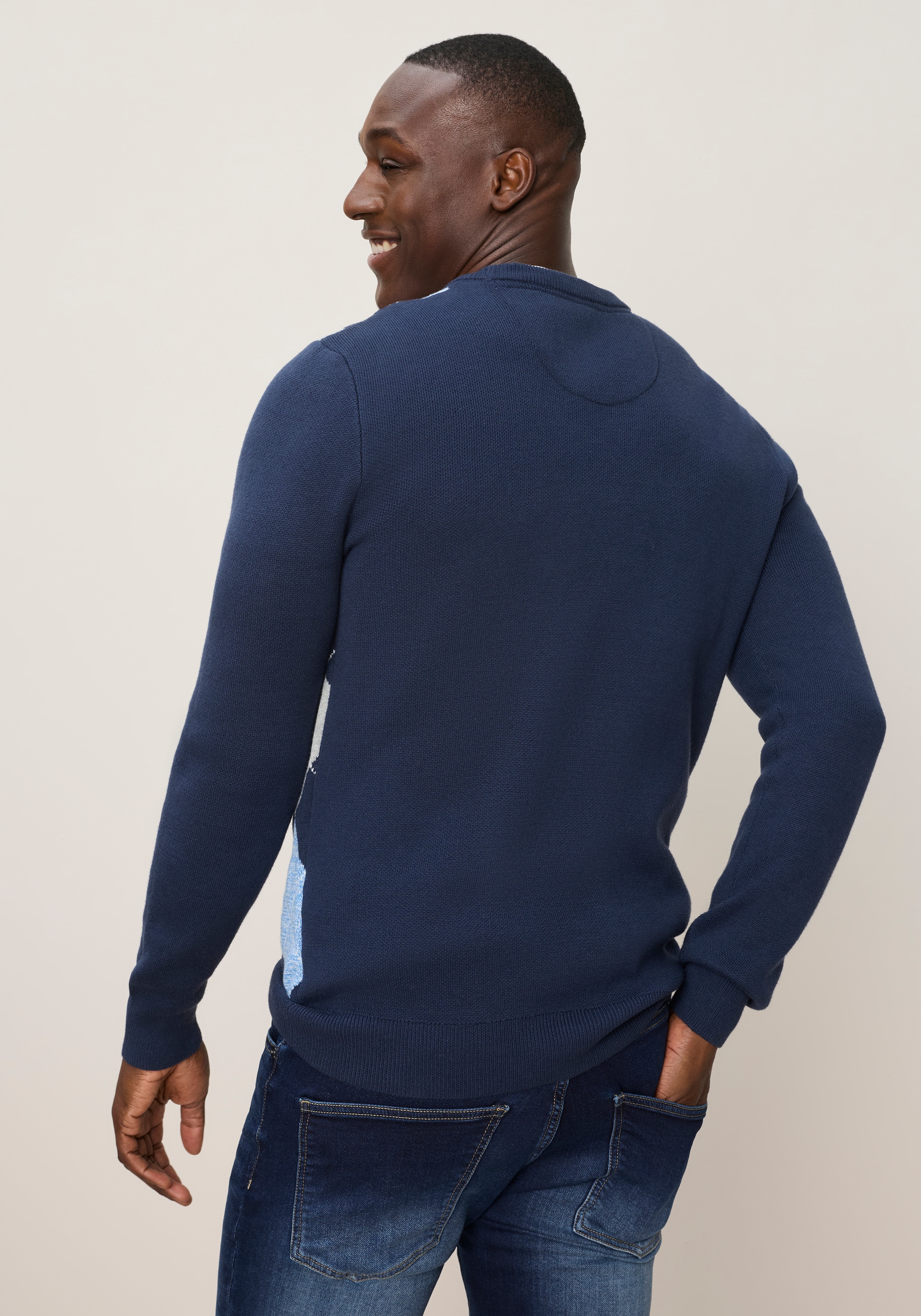 DELMAO Pull à col rond »Trendiger Style !« maille fine avec motif losanges, idéal pour la mi-saison