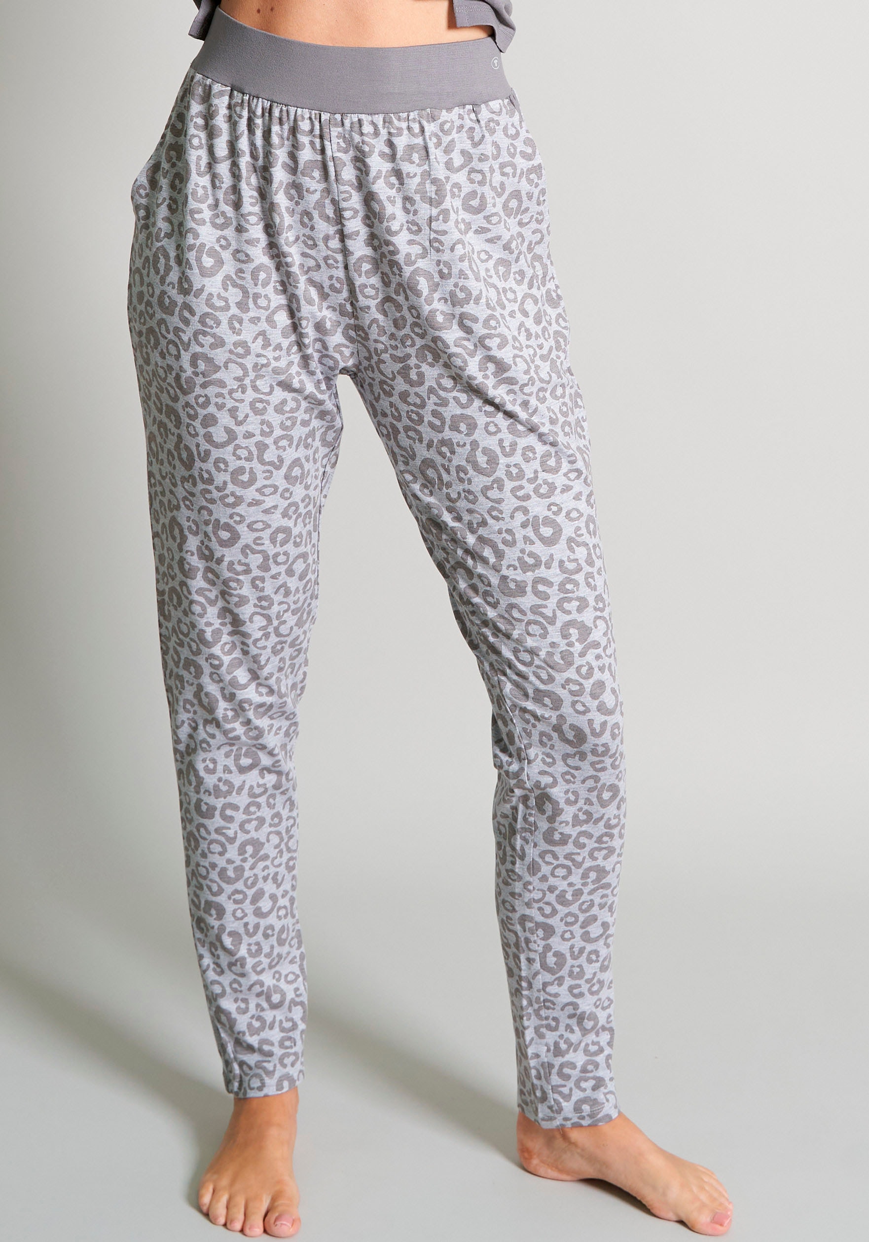 Image of TOM TAILOR Loungehose "Victoria" mit Print, locker, breiter Bund, bequem, atmungsaktiv, Viskosemix